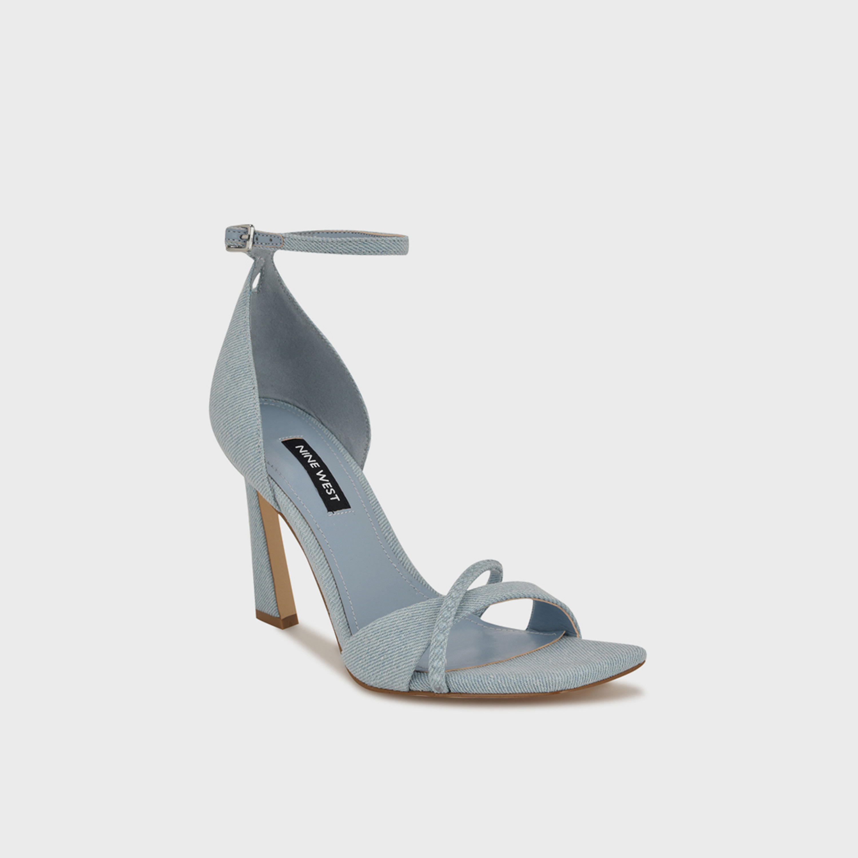 ناين ويست -  حذاء نسائي بكعب عريض وحزام بإبزيم | WNTAPPLE7-women-shoes-sandals-heeled-image-1