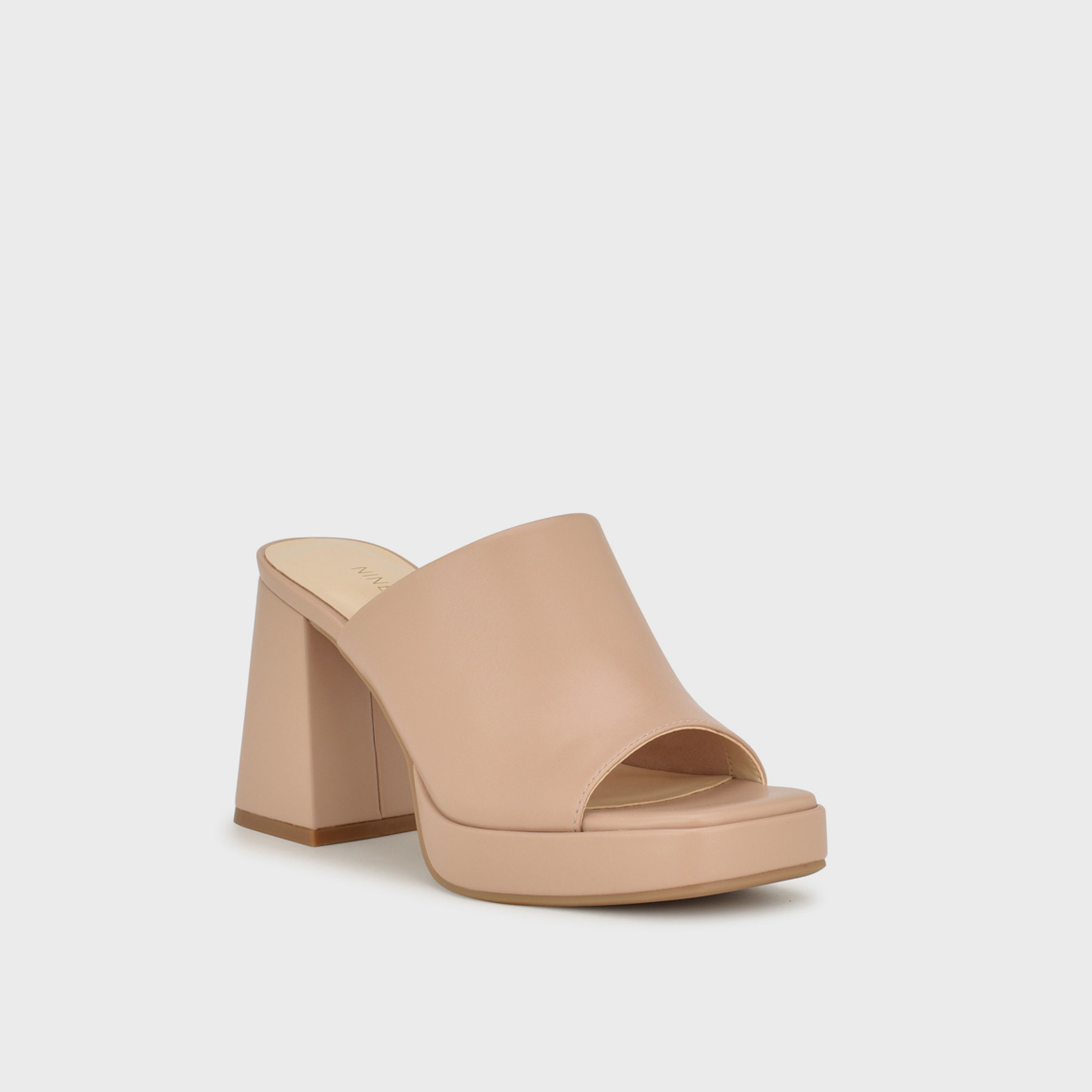 ناين ويست - حذاء سهل الارتداء بكعب عريض للنساء s | WNTUNEA3-women-shoes-sandals-heeled-image-1