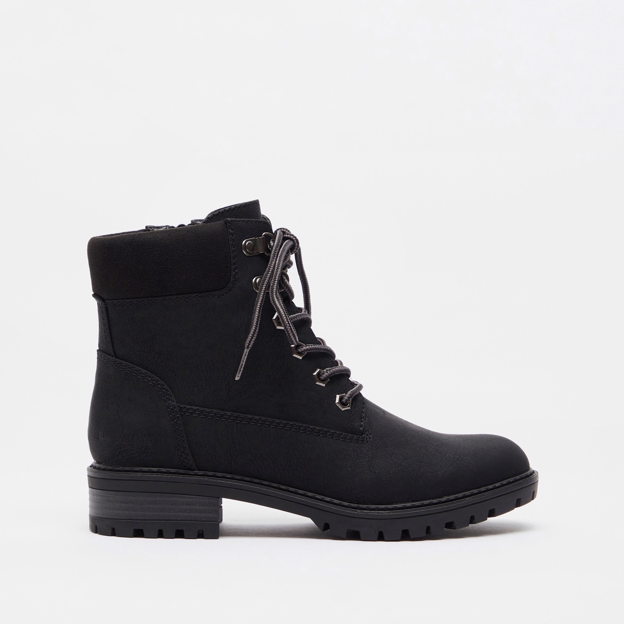 بوت طول الكاحل بسحّاب إغلاق وكعب سميك للنساء من لي كوبر-women-shoes-boots-image-1