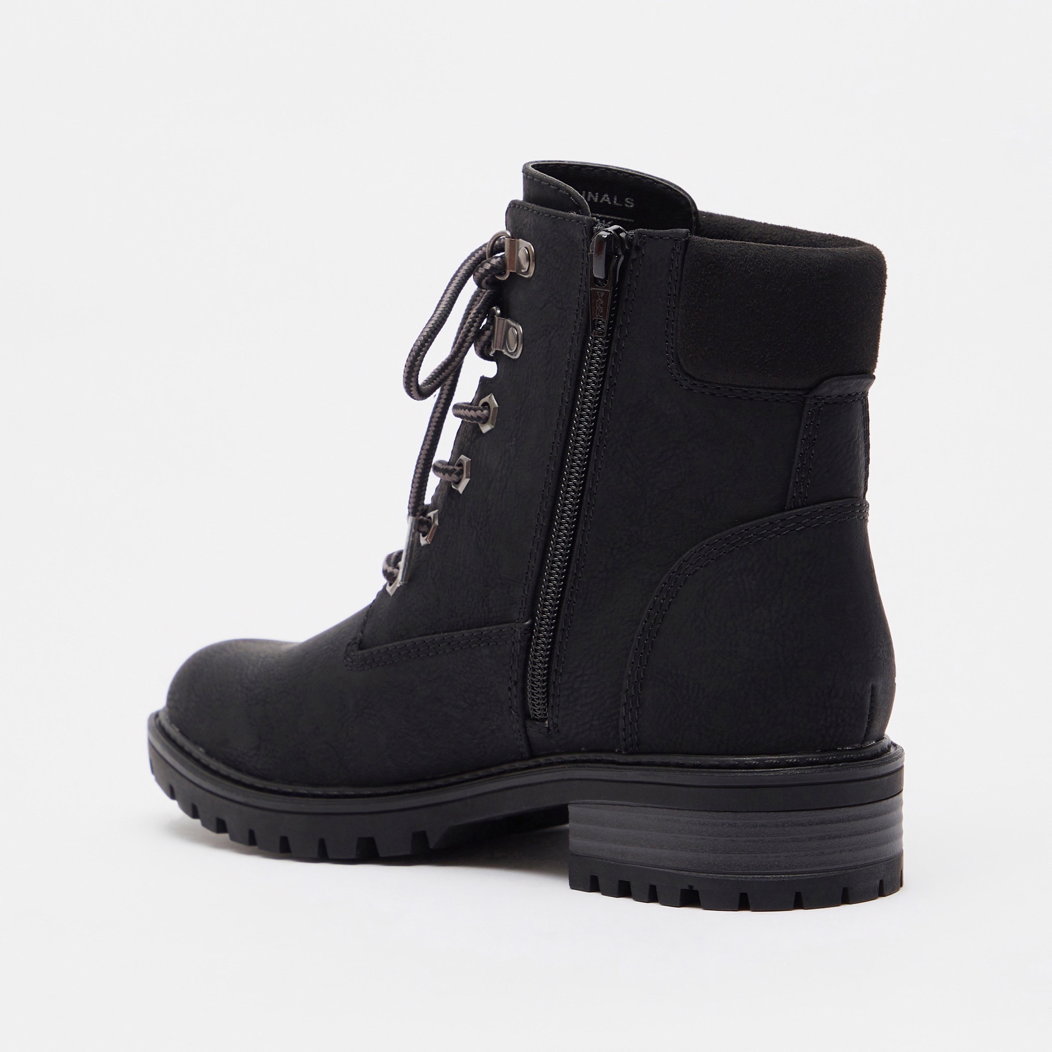 بوت طول الكاحل بسحّاب إغلاق وكعب سميك للنساء من لي كوبر-women-shoes-boots-image-3
