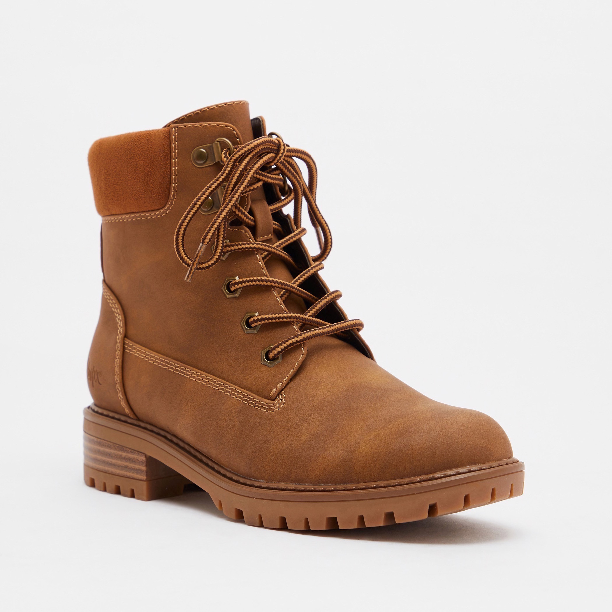 بوت طول الكاحل بسحّاب إغلاق وكعب سميك للنساء من لي كوبر-women-shoes-boots-image-8