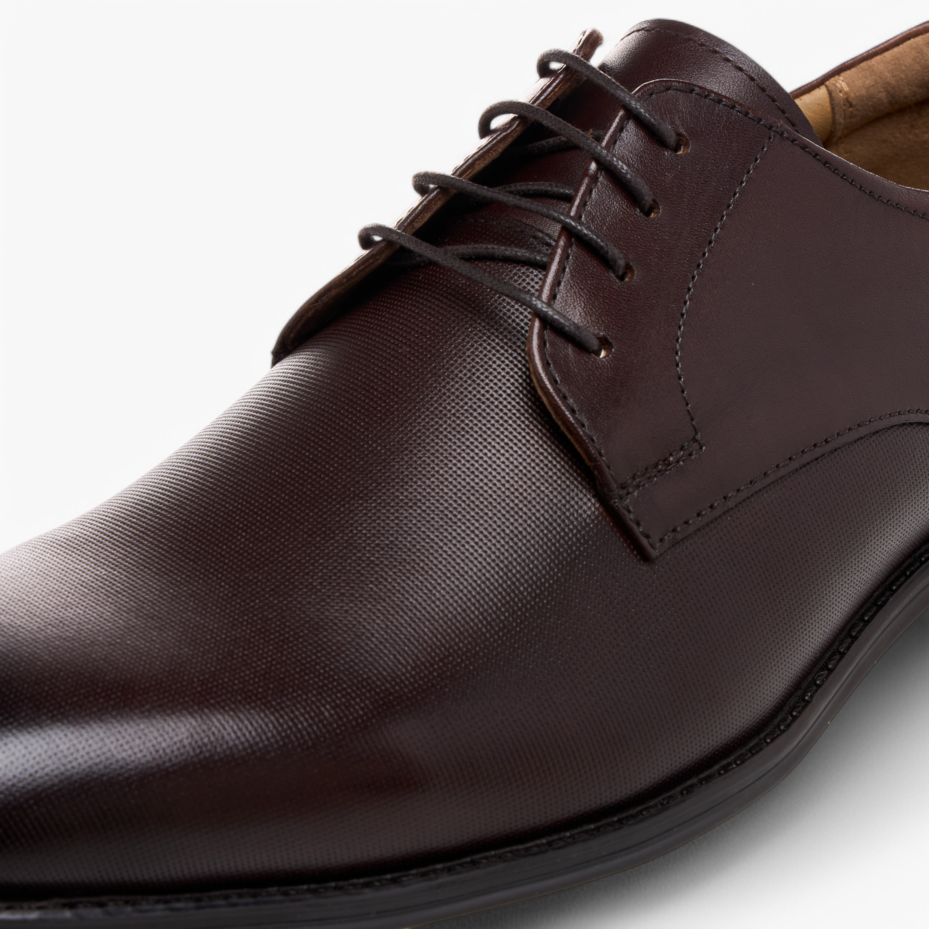 حذاء ديربي جلد بارز الملمس برباط للرجال من دوتشيني-men-shoes-formalshoes-image-4