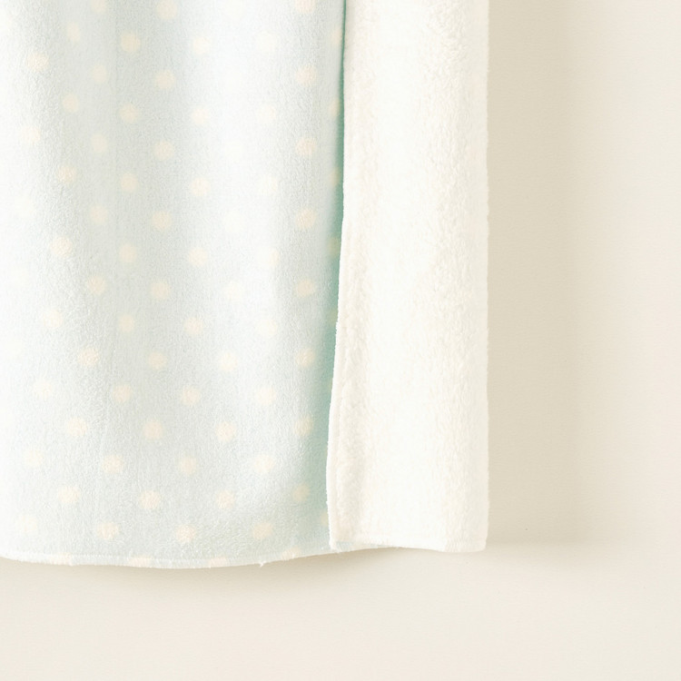 Giggles All-Over Polka Dot Print Larget Towel - 60 x 120 cms