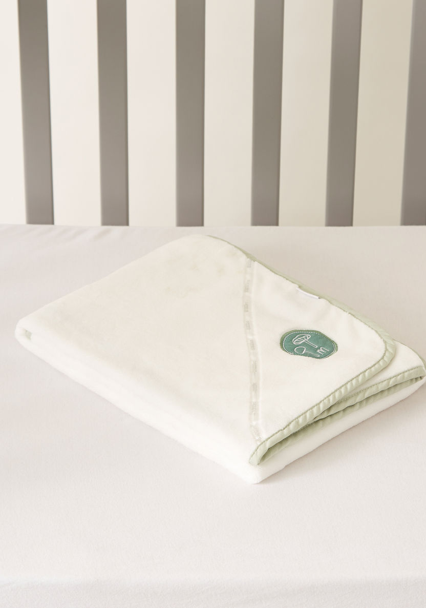 Juniors Textured Blanket with embroidered Detail - 76 x 110 cms-Blankets and Throws-image-3