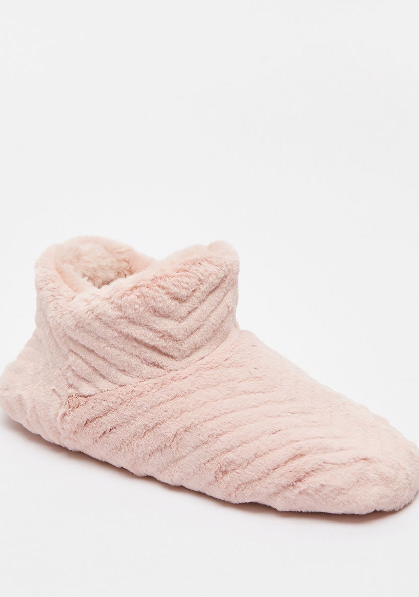 Textured Slide Slippers-Women%27s Bedroom Slippers-image-1