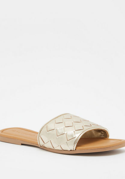 Textured Open Toe Slide Sandals