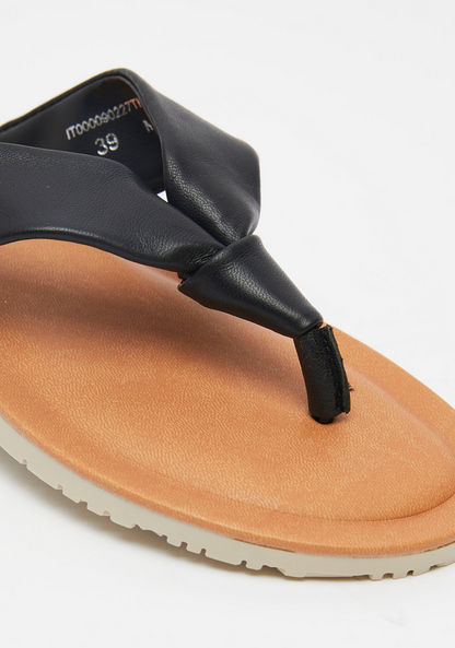 Le Confort Solid Slip-On Thong Sandals-Women%27s Flat Sandals-image-3