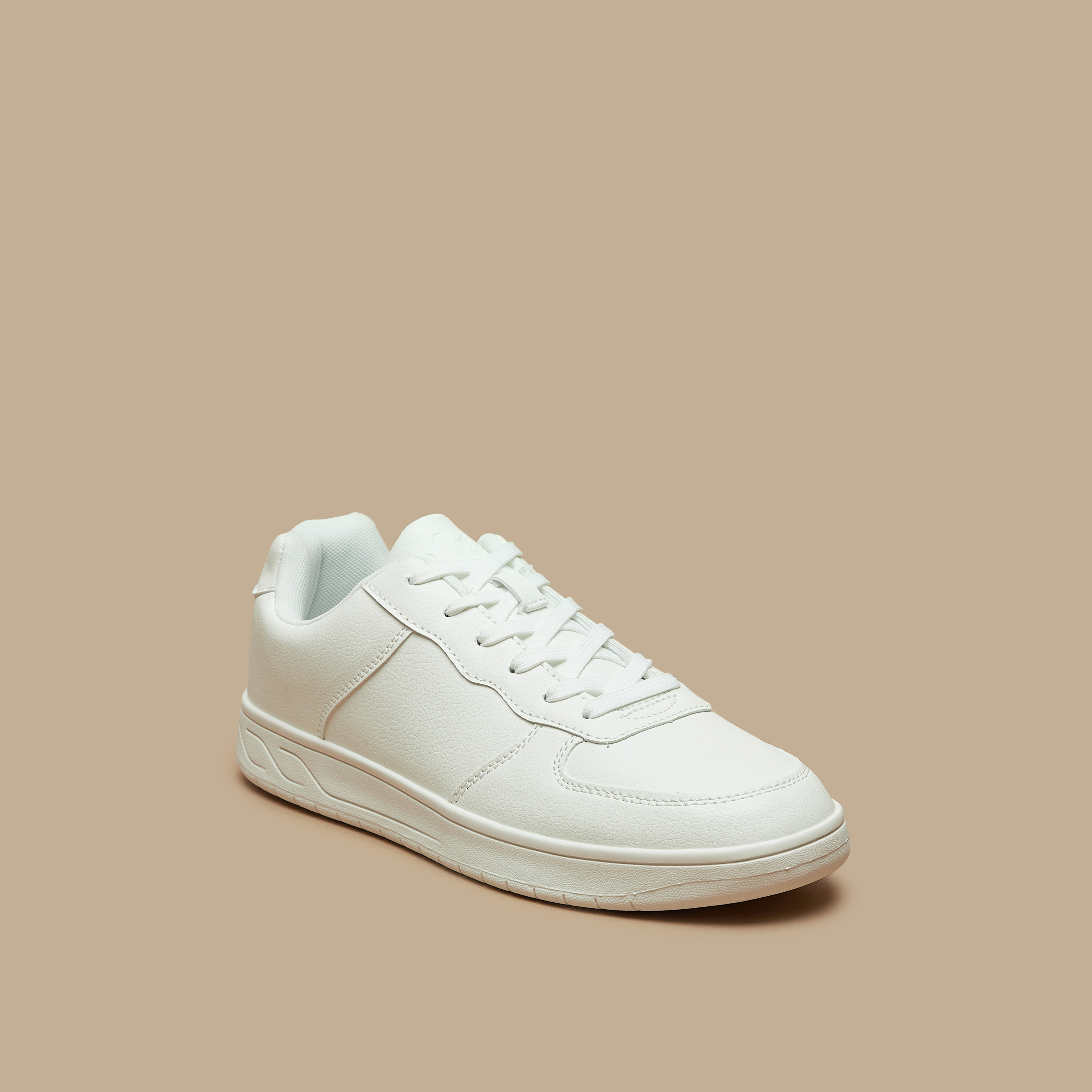 Basic white cheap sneakers men