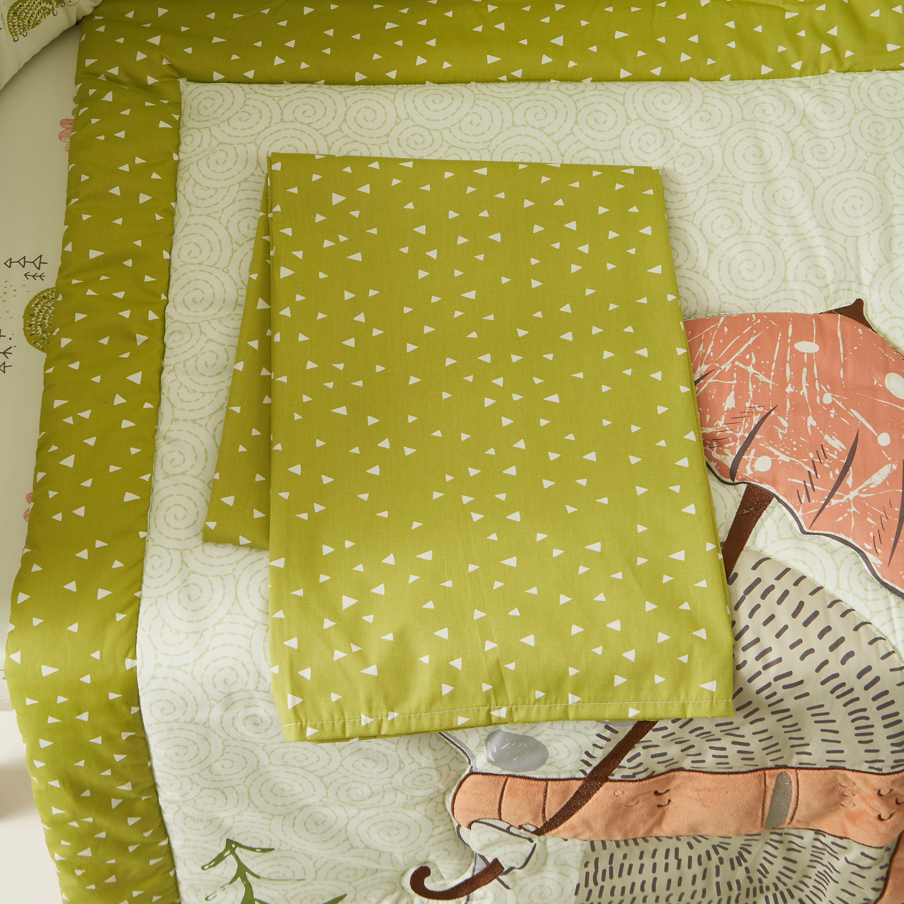 طقم لحاف 5 قطع بطبعات من جونيورز-baby-nursery-babybedding-image-7