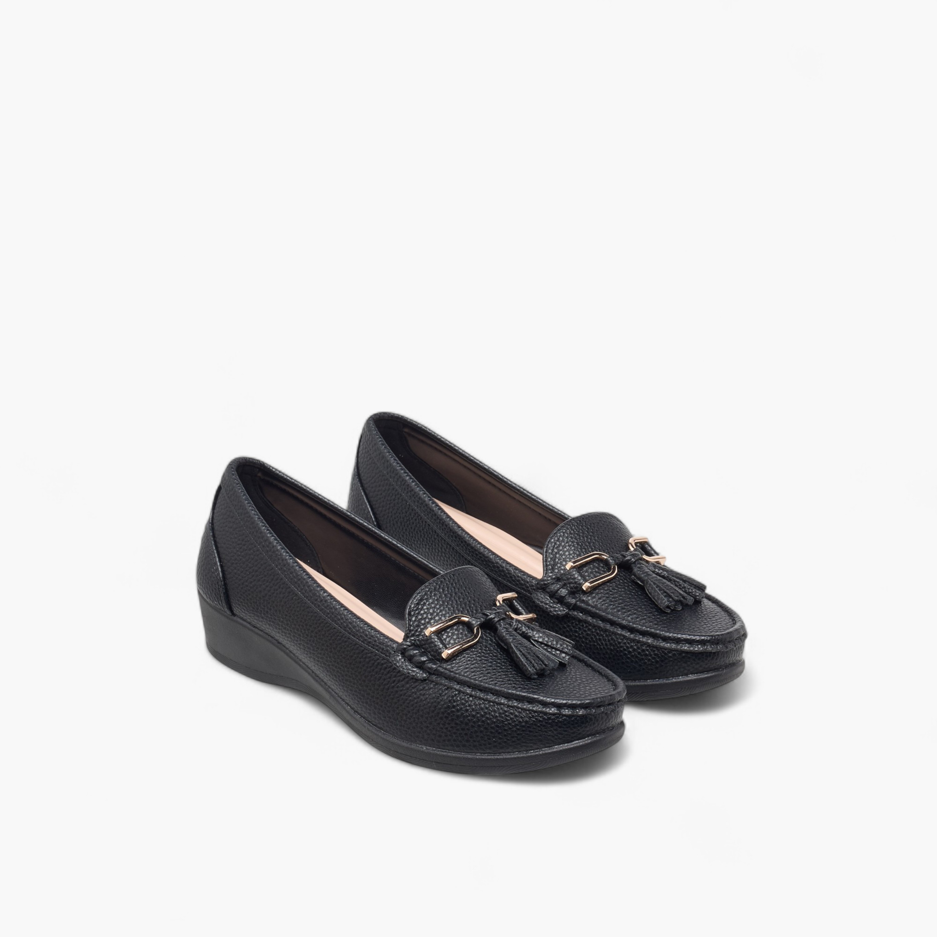 حذاء سهل الارتداء بزينة شرابة وكعب ويدج من لو كونفورت-women-shoes-loafersandmoccasins-image-1