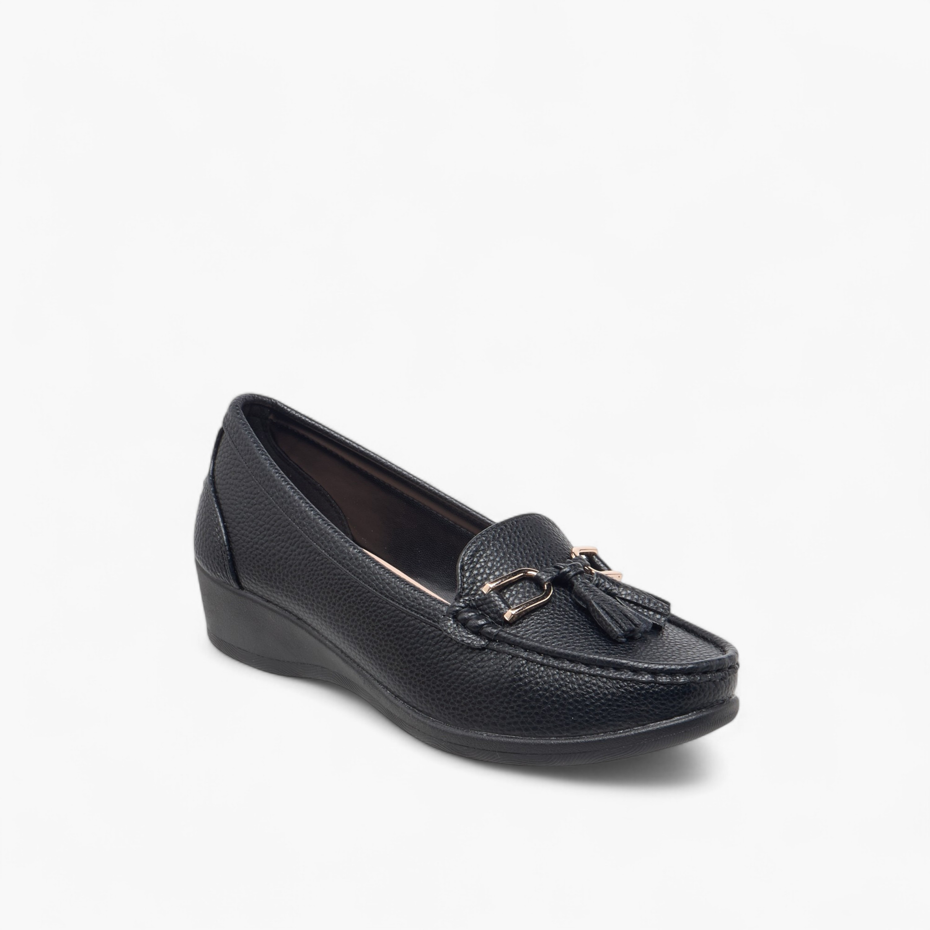 حذاء سهل الارتداء بزينة شرابة وكعب ويدج من لو كونفورت-women-shoes-loafersandmoccasins-image-2