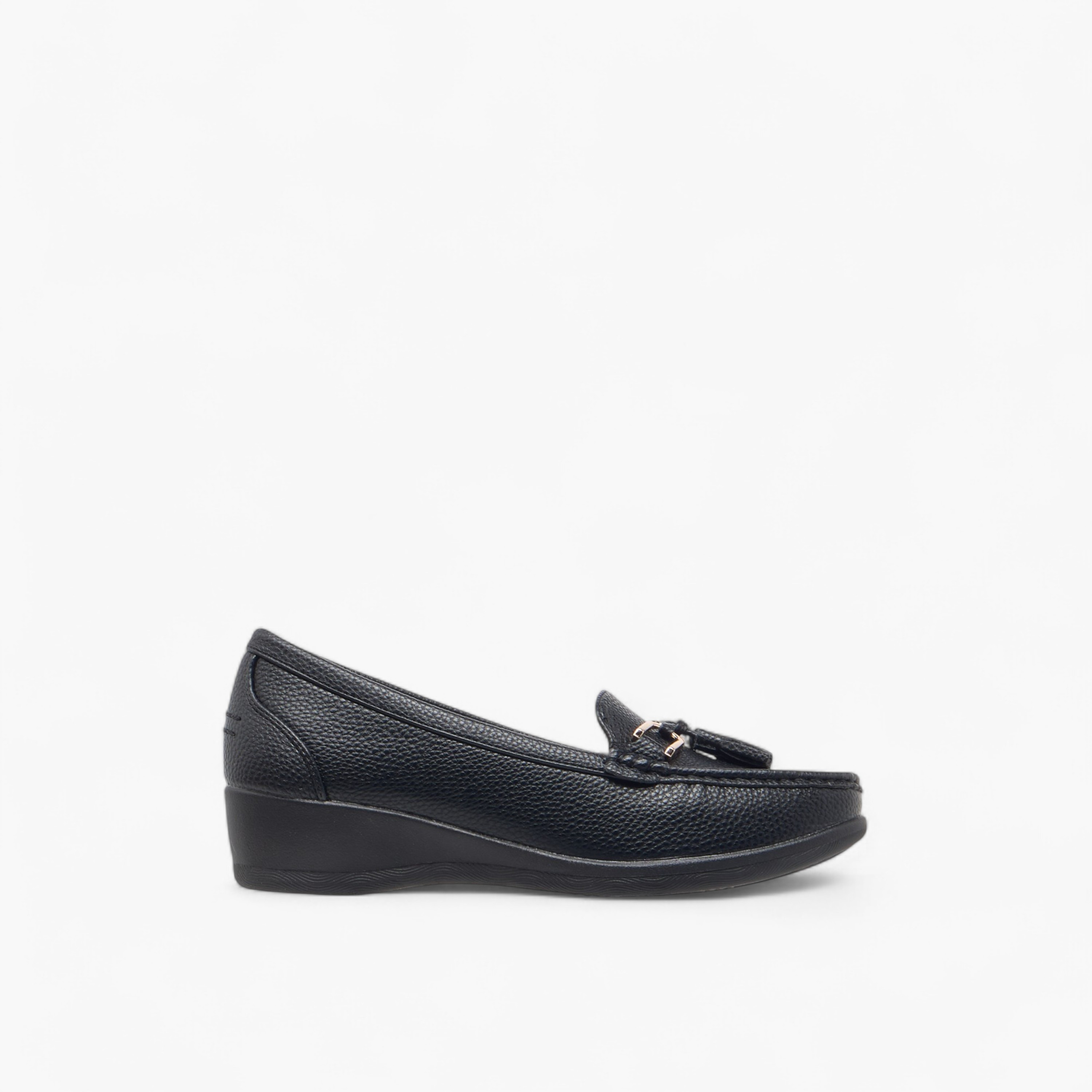 حذاء سهل الارتداء بزينة شرابة وكعب ويدج من لو كونفورت-women-shoes-loafersandmoccasins-image-3