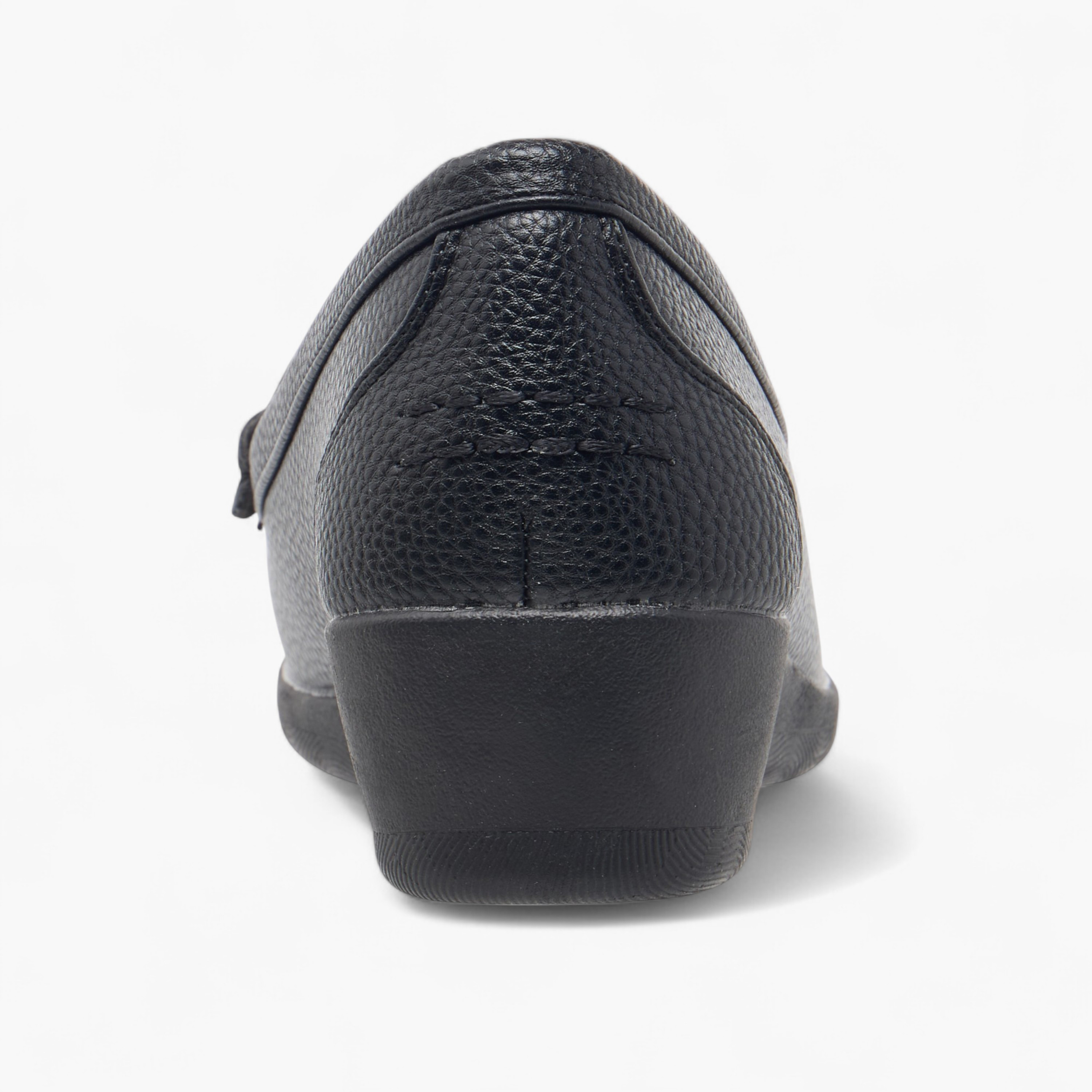حذاء سهل الارتداء بزينة شرابة وكعب ويدج من لو كونفورت-women-shoes-loafersandmoccasins-image-5