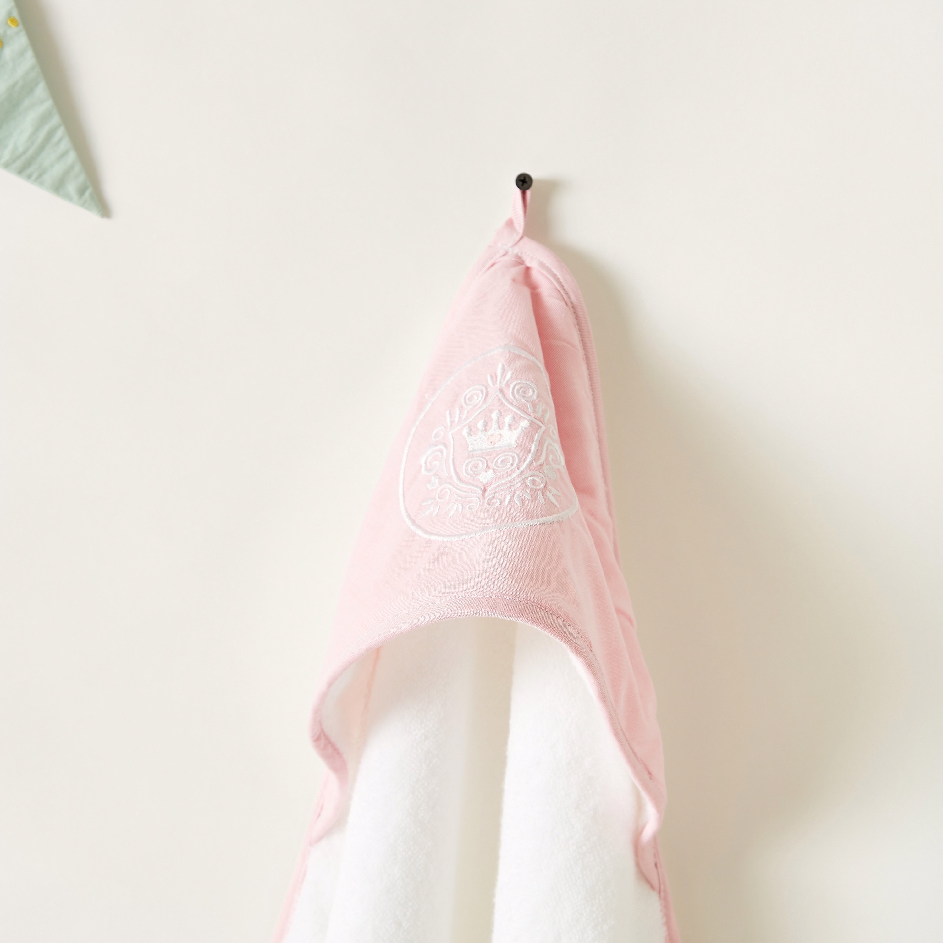 Embroidered sales hooded towels