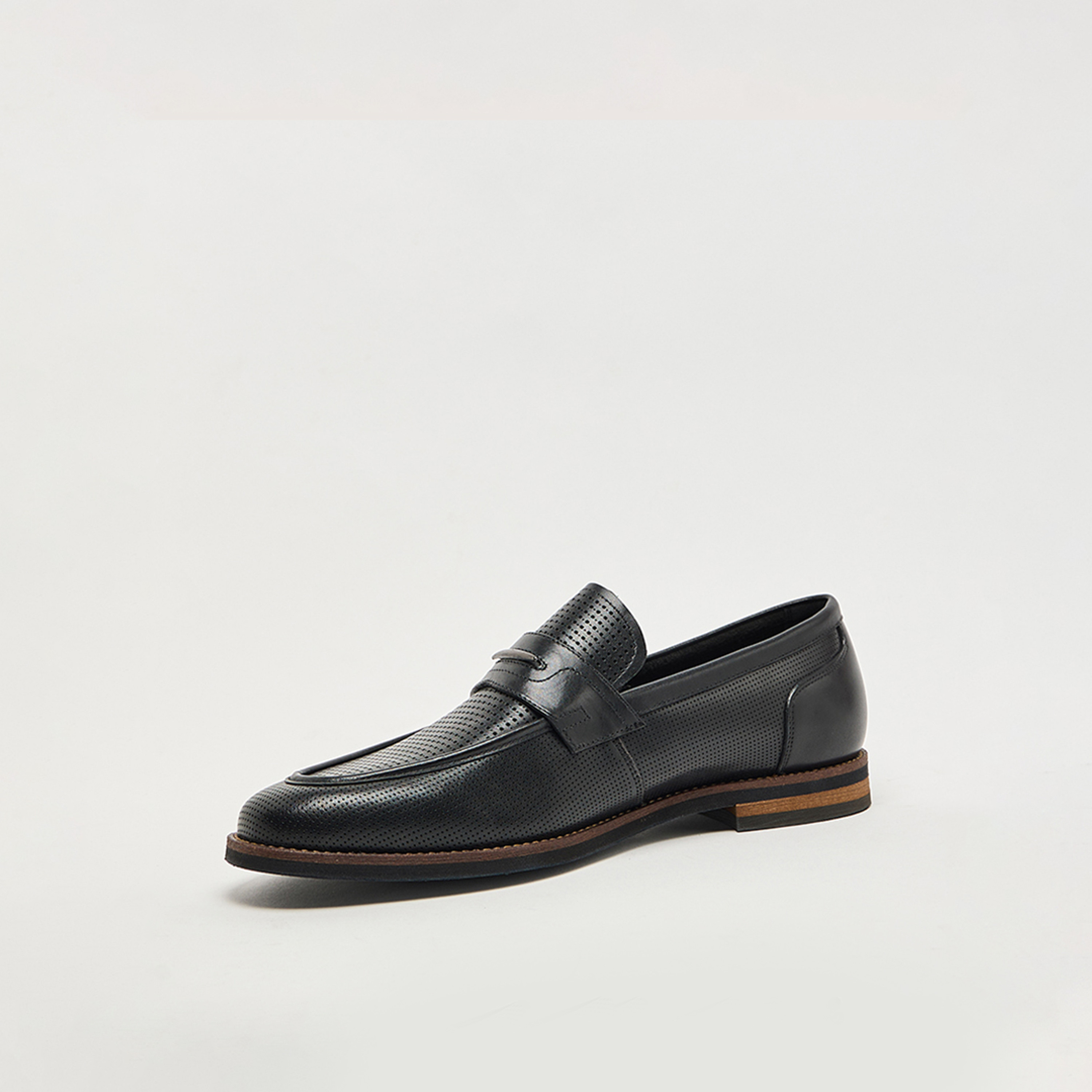 هاش بوبيز - حذاء جاسي رجالي سهل الارتداء | X1801-men-shoes-loafersandmoccasins-image-2