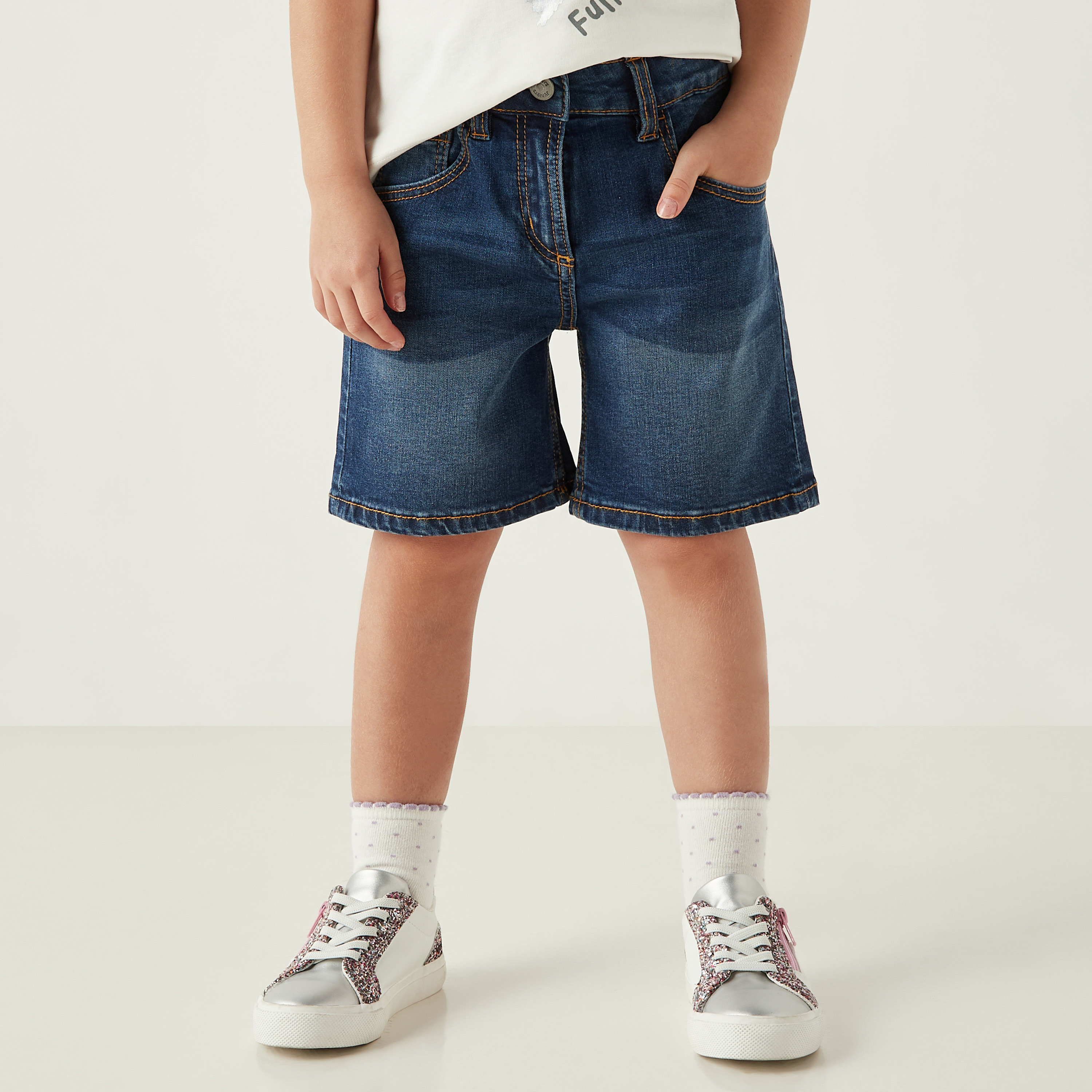 شورت دنيم بقصّة عادية من جونيورز-girls-clothing-bottoms-shorts-image-4