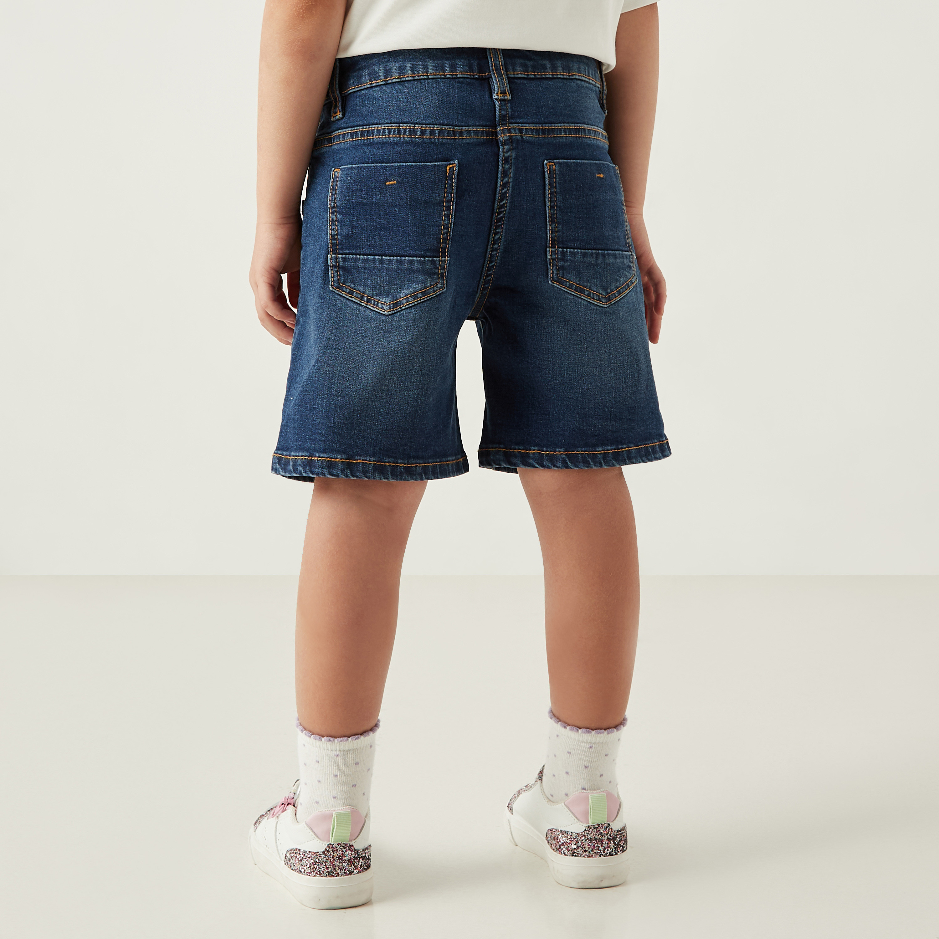 شورت دنيم بقصّة عادية من جونيورز-girls-clothing-bottoms-shorts-image-2