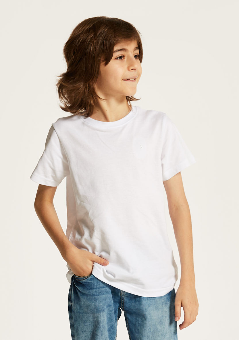 Juniors Basic Solid T-shirt with Crew Neck and Short Sleeves-Tops-image-0