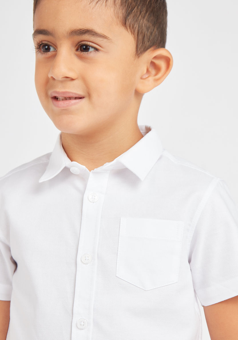 Juniors Solid Oxford Shirt with Short Sleeves and Pocket Detail-Tops-image-2