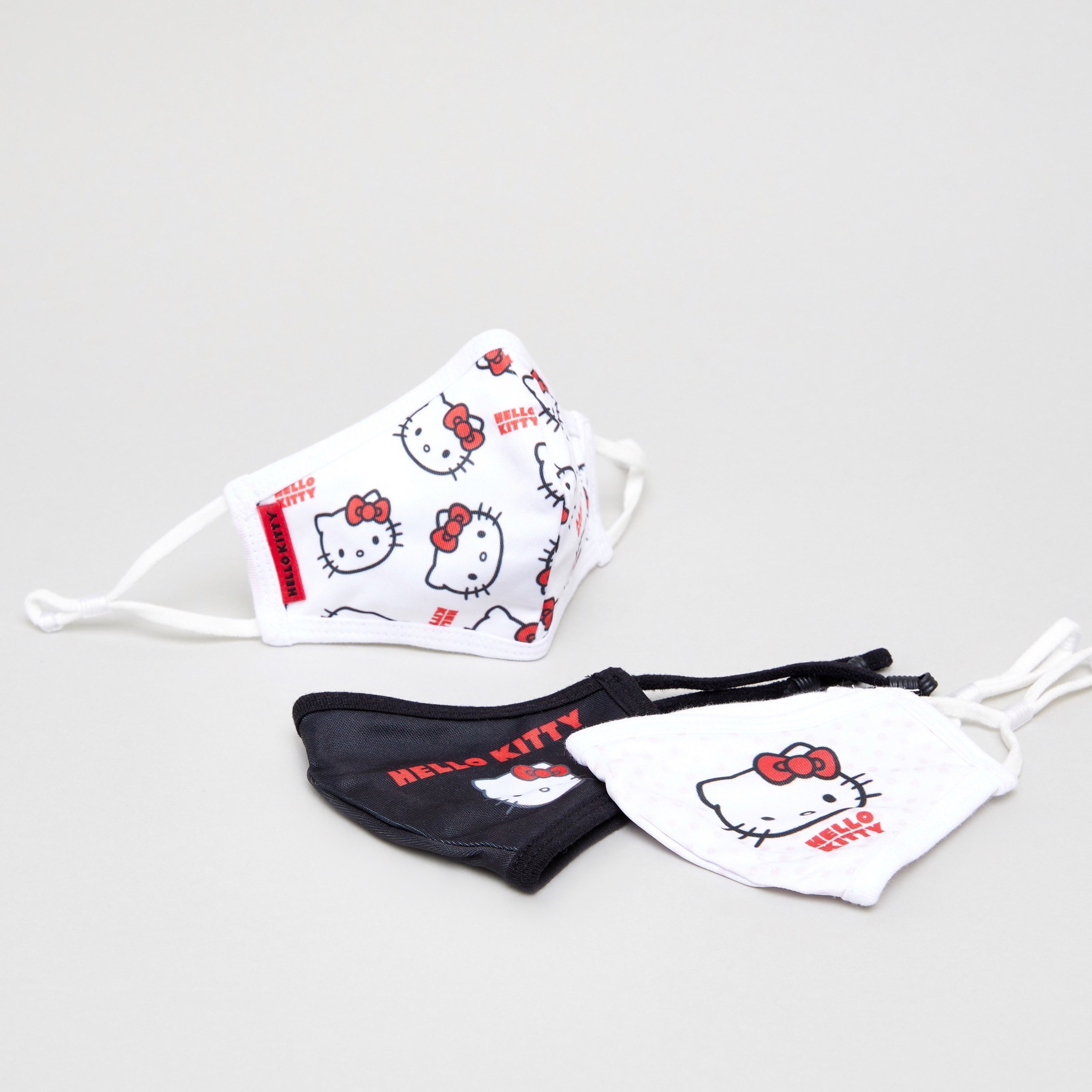 قناع قابل لإعادة الاستخدام بطبعات هالو كيتي مع أشرطة قابلة للتعديل- 3 قطع-baby-healthandsafety-facemasks-image-1