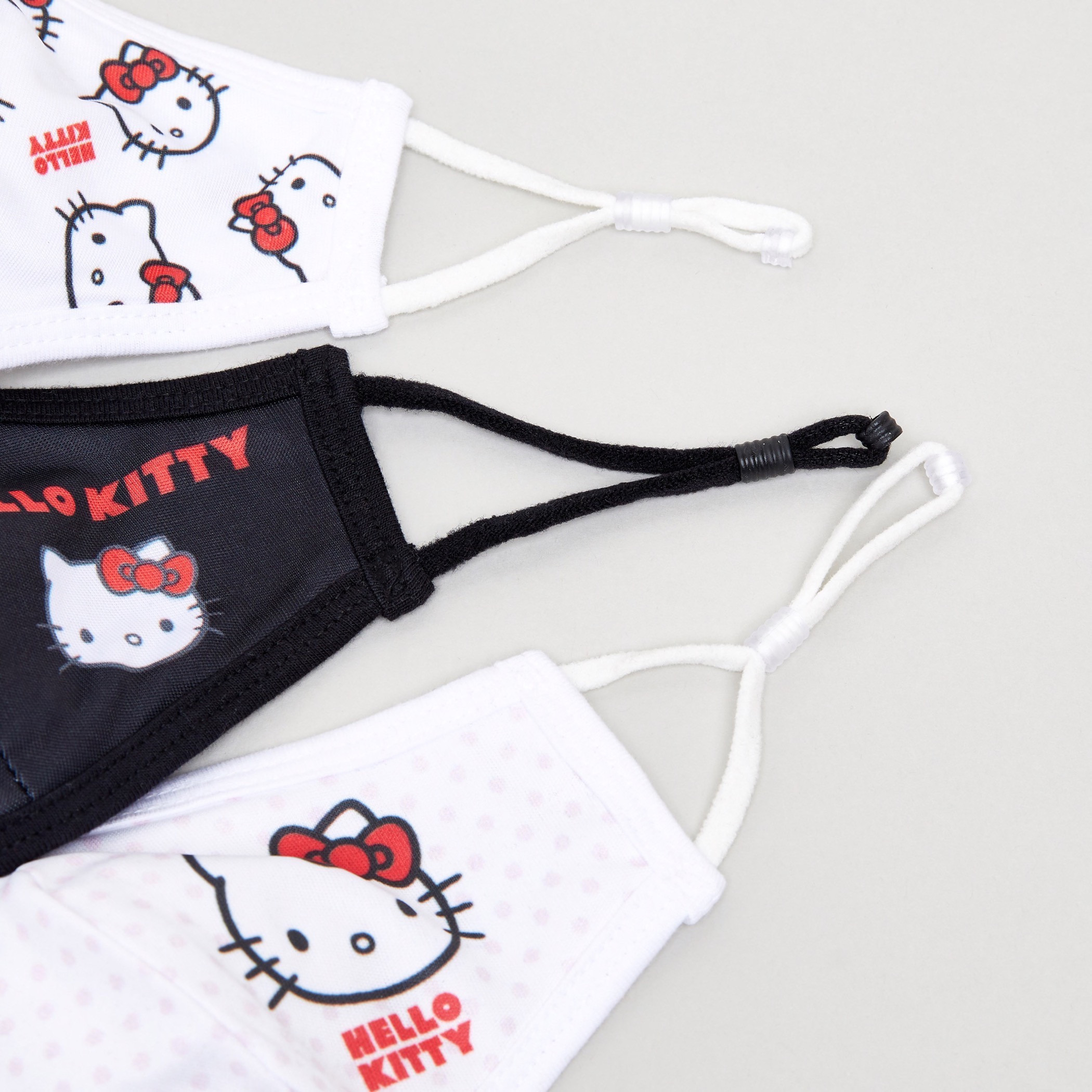 قناع قابل لإعادة الاستخدام بطبعات هالو كيتي مع أشرطة قابلة للتعديل- 3 قطع-baby-healthandsafety-facemasks-image-3