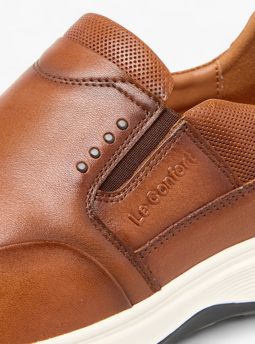 حذاء خفيف جلد سهل الارتداء بنقوش الشعار من لو كونفورت -men-shoes-formalshoes-image-4