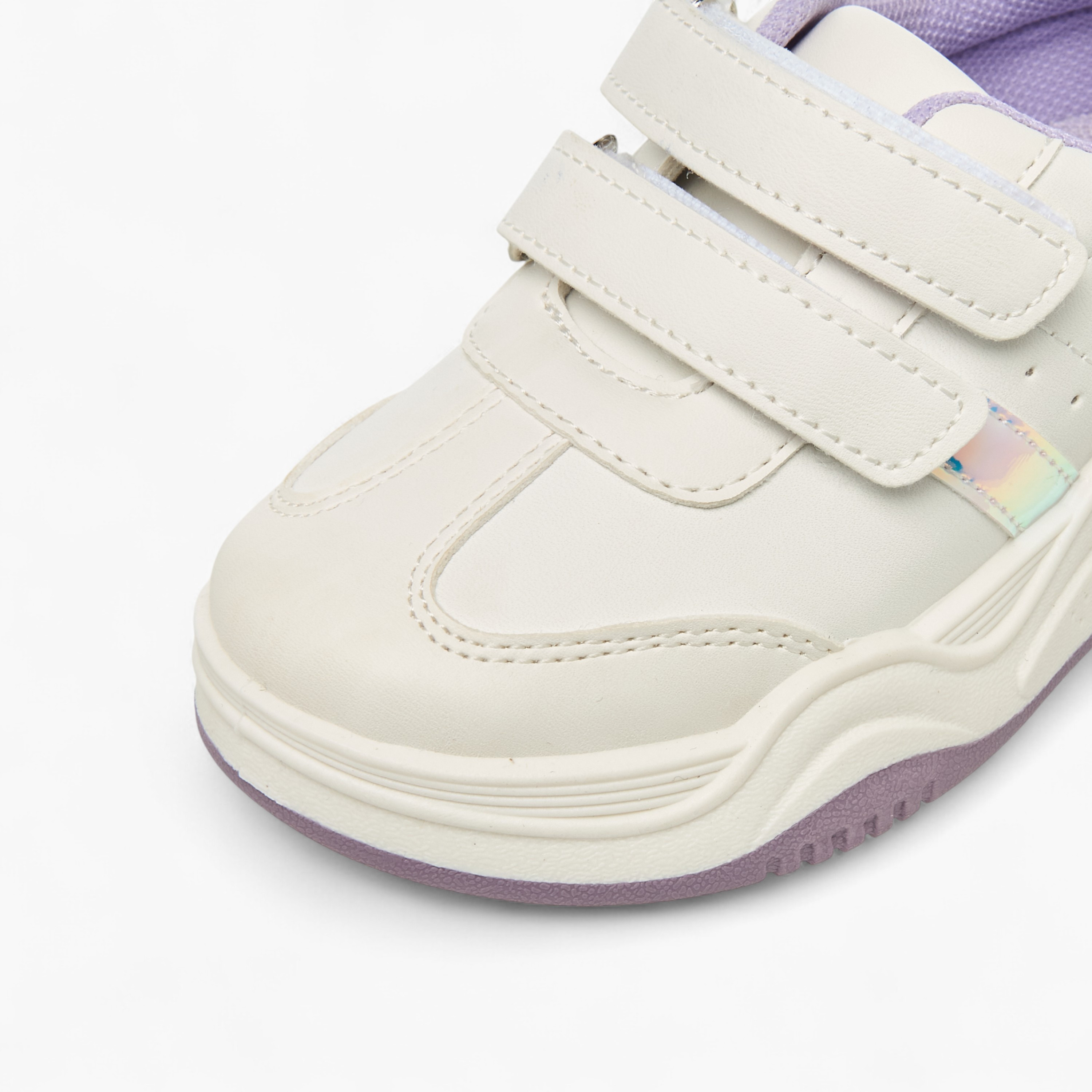 حذاء سنيكرز بشريط إغلاق لاصق للبنات من فلورا بيلا-baby-boys-shoes-closedshoes-image-2