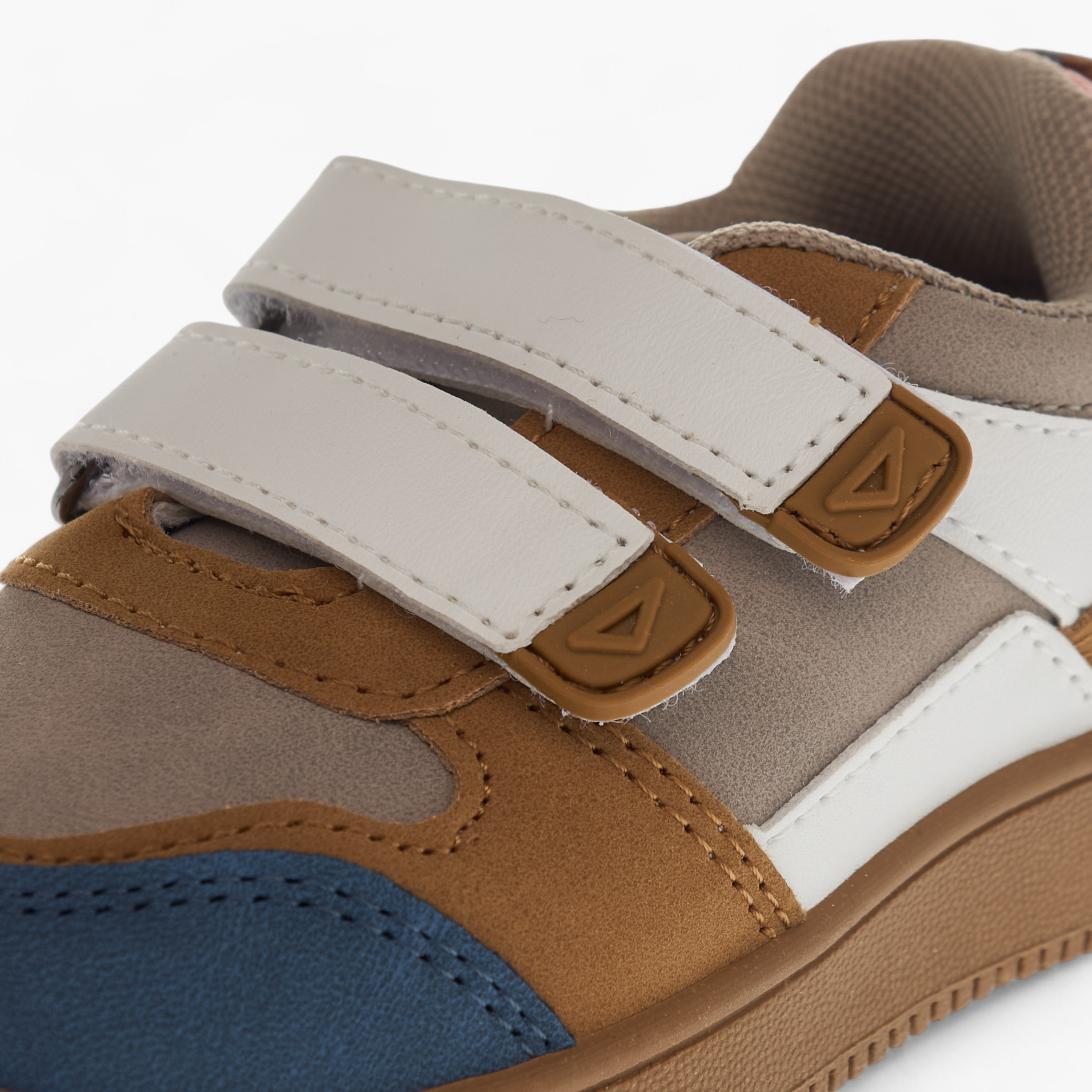 LBL by Shoexpress Panelled Sneakers with Hook and Loop Closure-boys-shoes-sneakers-image-4