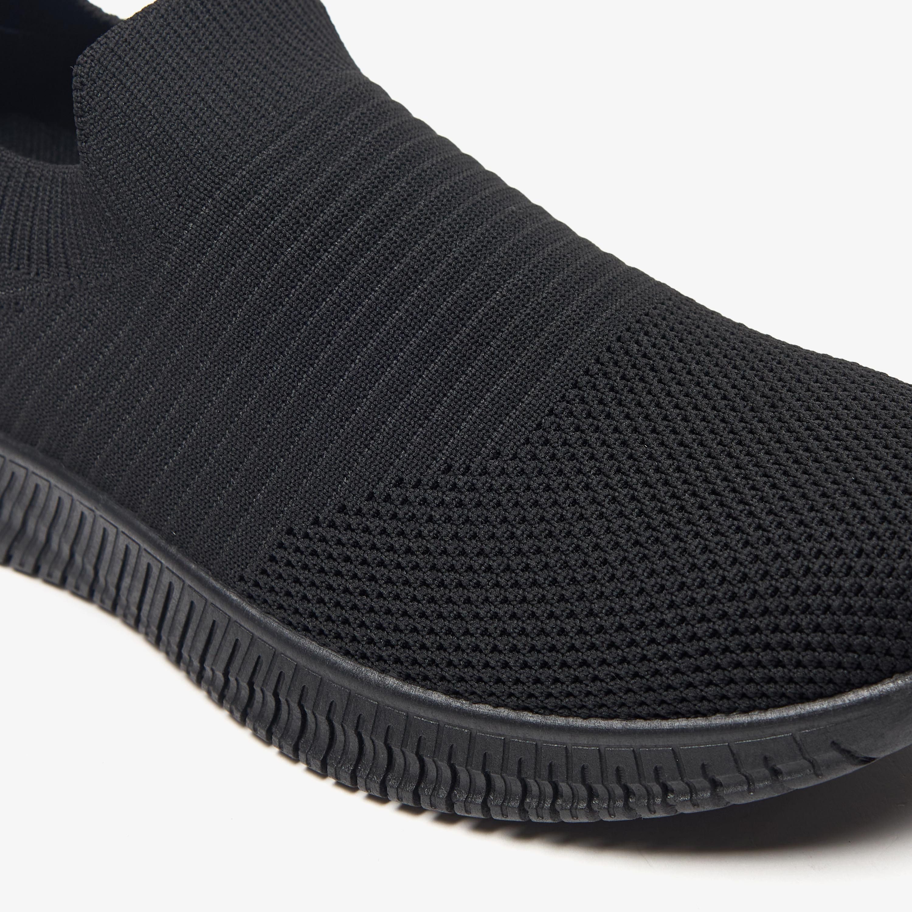 حذاء رياضي شبكي سهل الارتداء مع لسان سحب من أوكلان من شو إكسبرس-sports-women-shoes-image-5