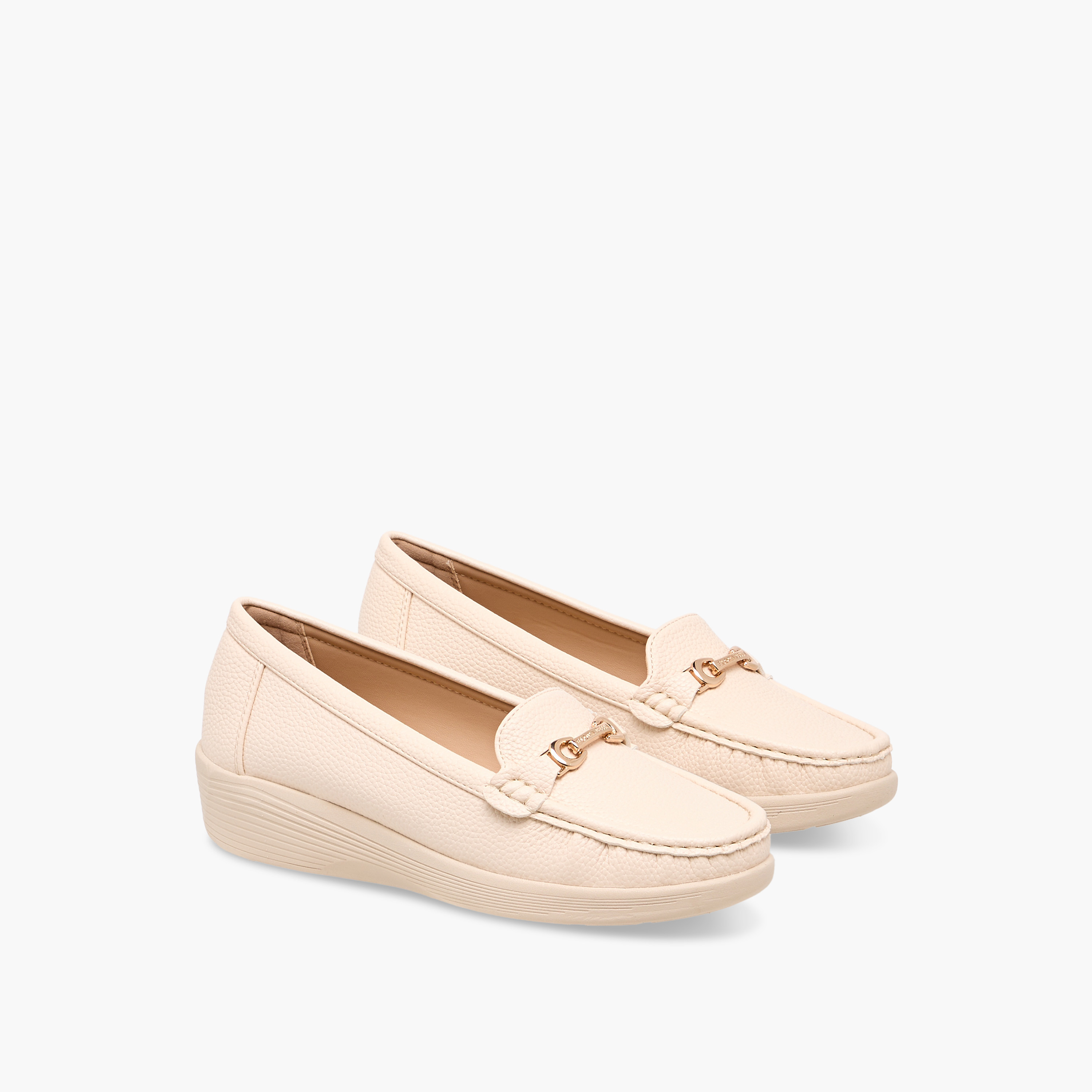 حذاء لوفر بزينة ميتال وكعب ويدج من فلورا بيلا-women-shoes-loafersandmoccasins-image-5