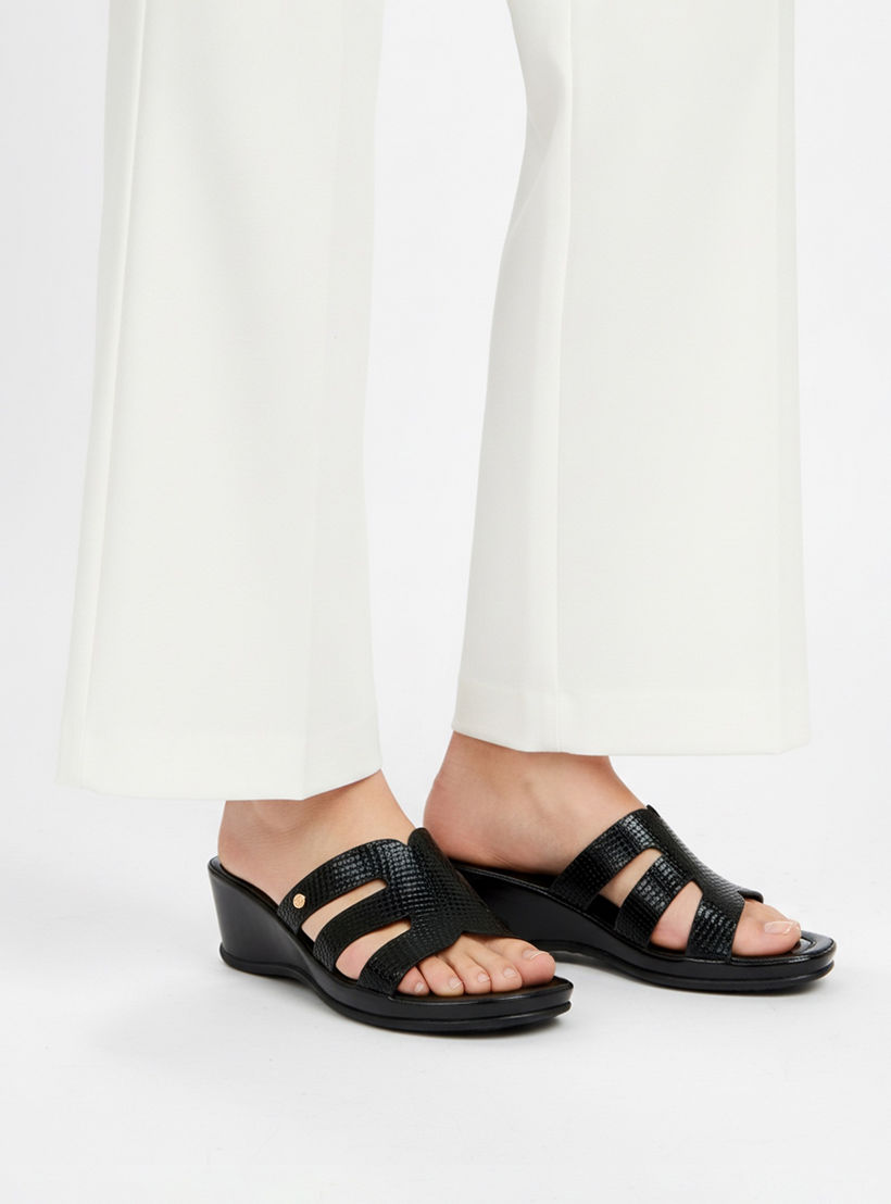 صندل بكعب ويدج للنساء من فلورا بيلا-women-shoes-sandals-heeled-image-2