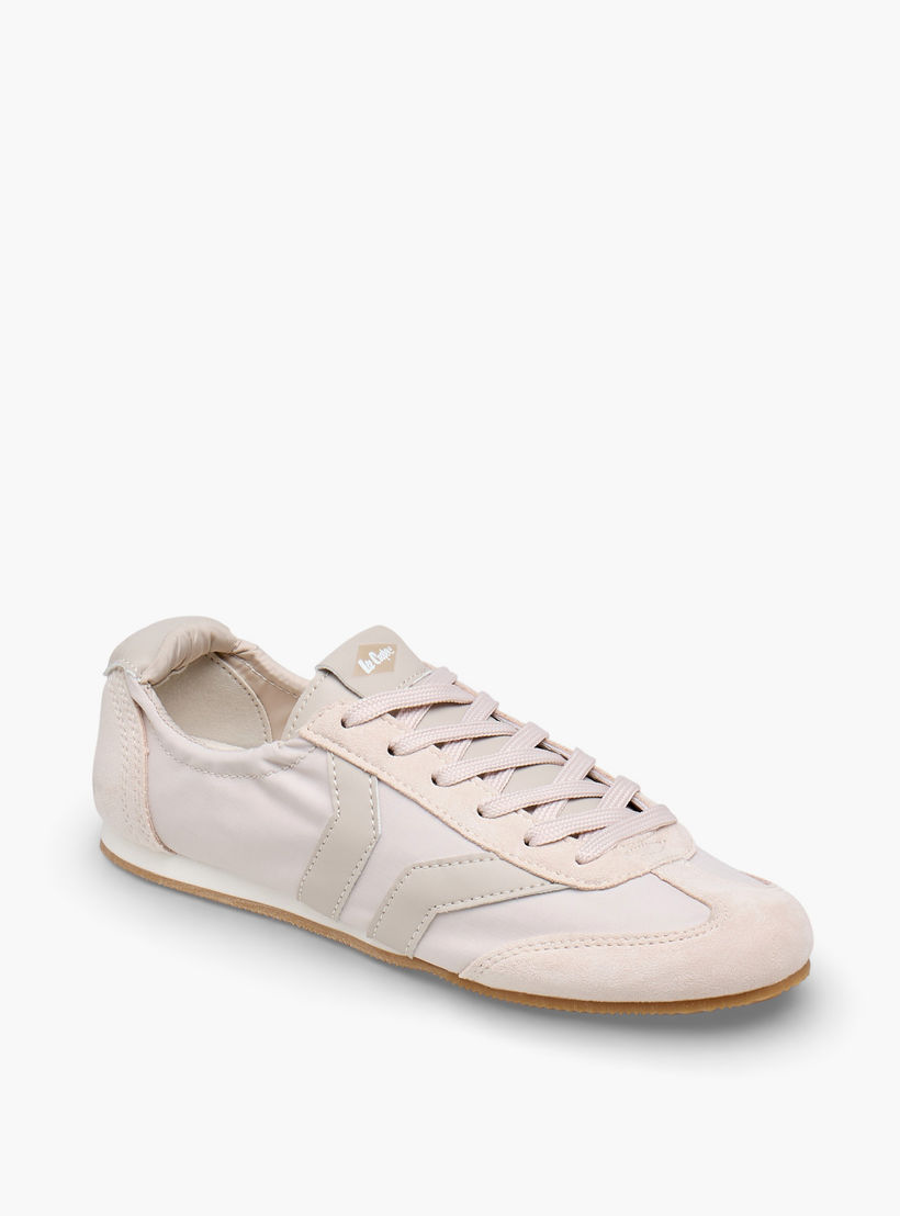 حذاء سنيكرز برباط إغلاق للنساء من لي كوبر-women-shoes-sneakers-image-3
