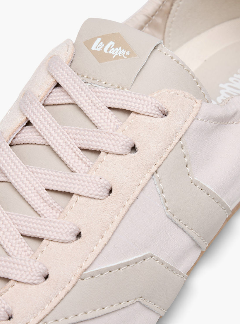 حذاء سنيكرز برباط إغلاق للنساء من لي كوبر-women-shoes-sneakers-image-5