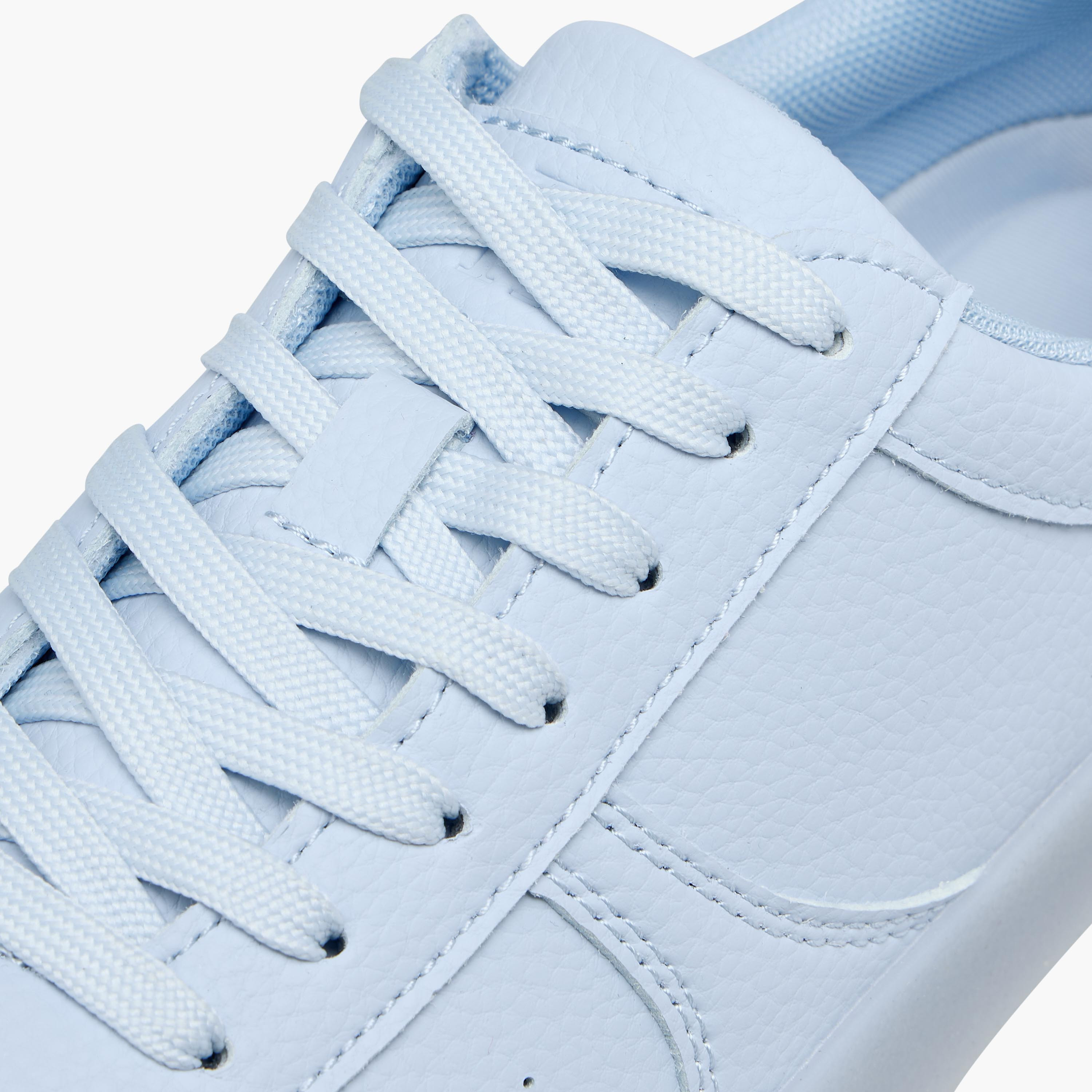 حذاء سنيكرز طول الكاحل برباط إغلاق للنساء من فلورا بيلا-women-shoes-sneakers-image-4