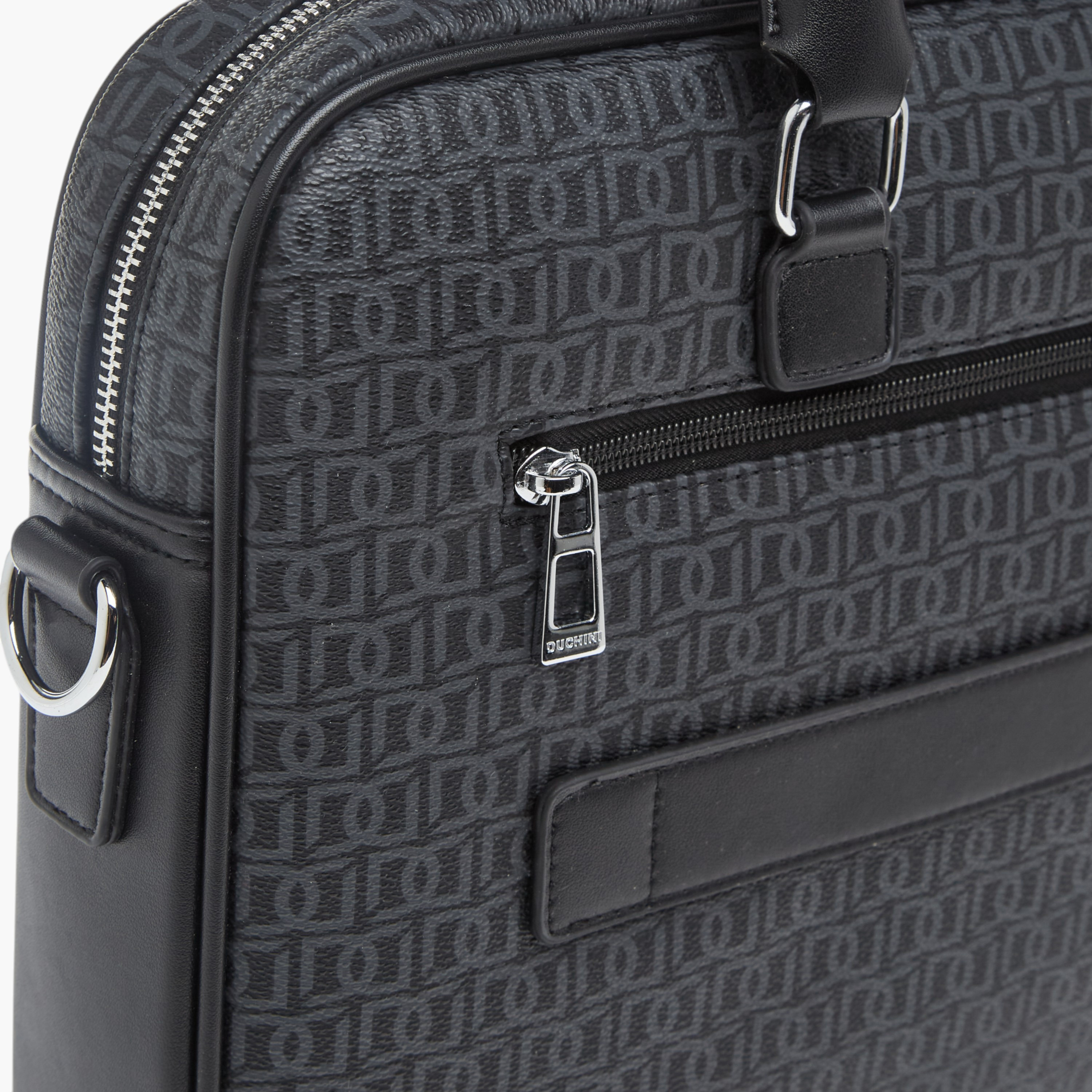 شنطة لابتوب بطبعة مونوغرام مع مقابض وحزام قابل للتعديل من دوتشيني-men-bags-image-7