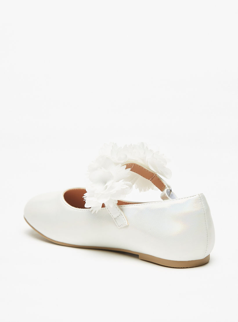 حذاء باليرينا بشريط إغلاق وتزيينات أزهار للبنات من سيليست-girls-shoes-maryjanes-image-2