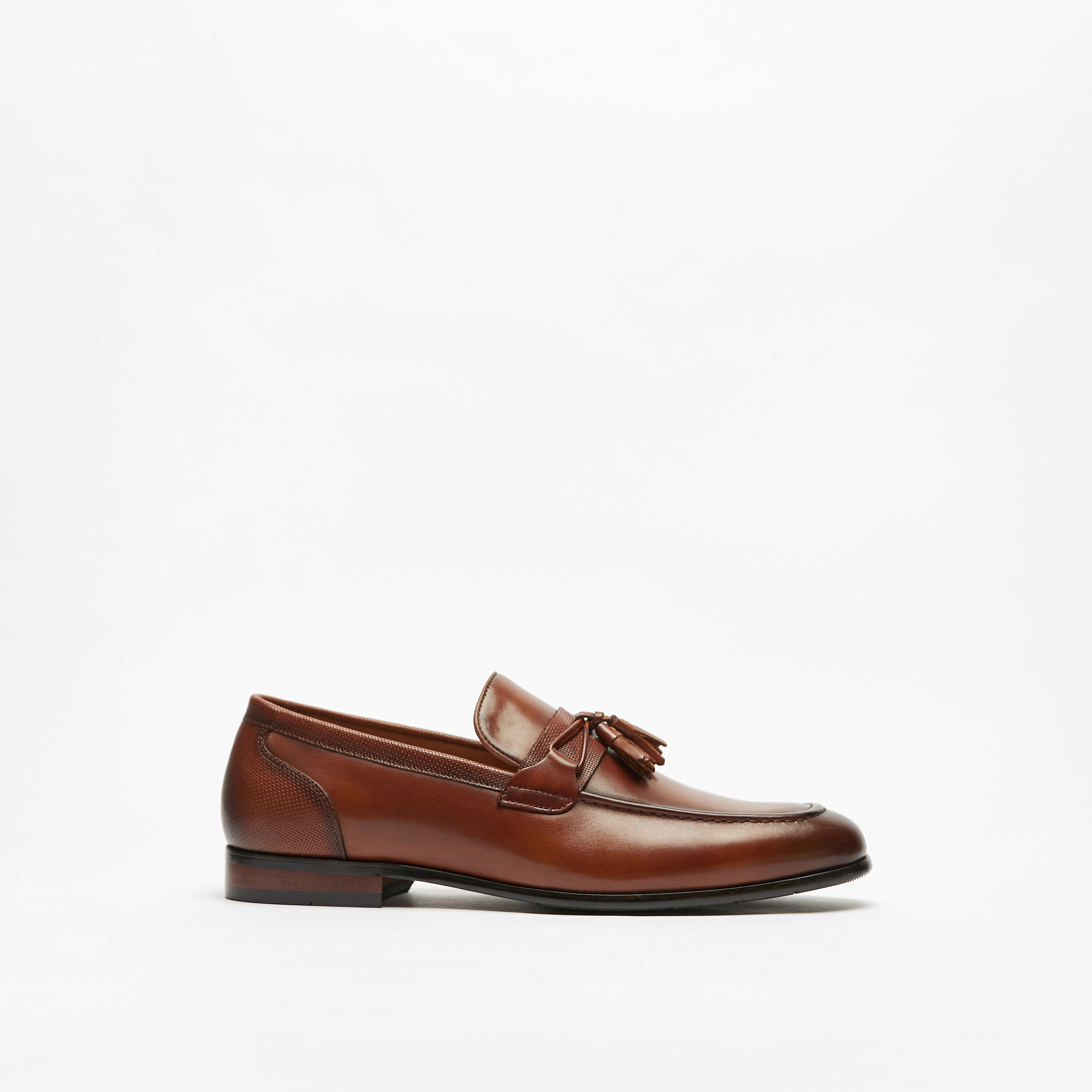 حذاء جلد سهل الارتداء بشرّابات للرجال من دوتشيني-men-shoes-formalshoes-image-4