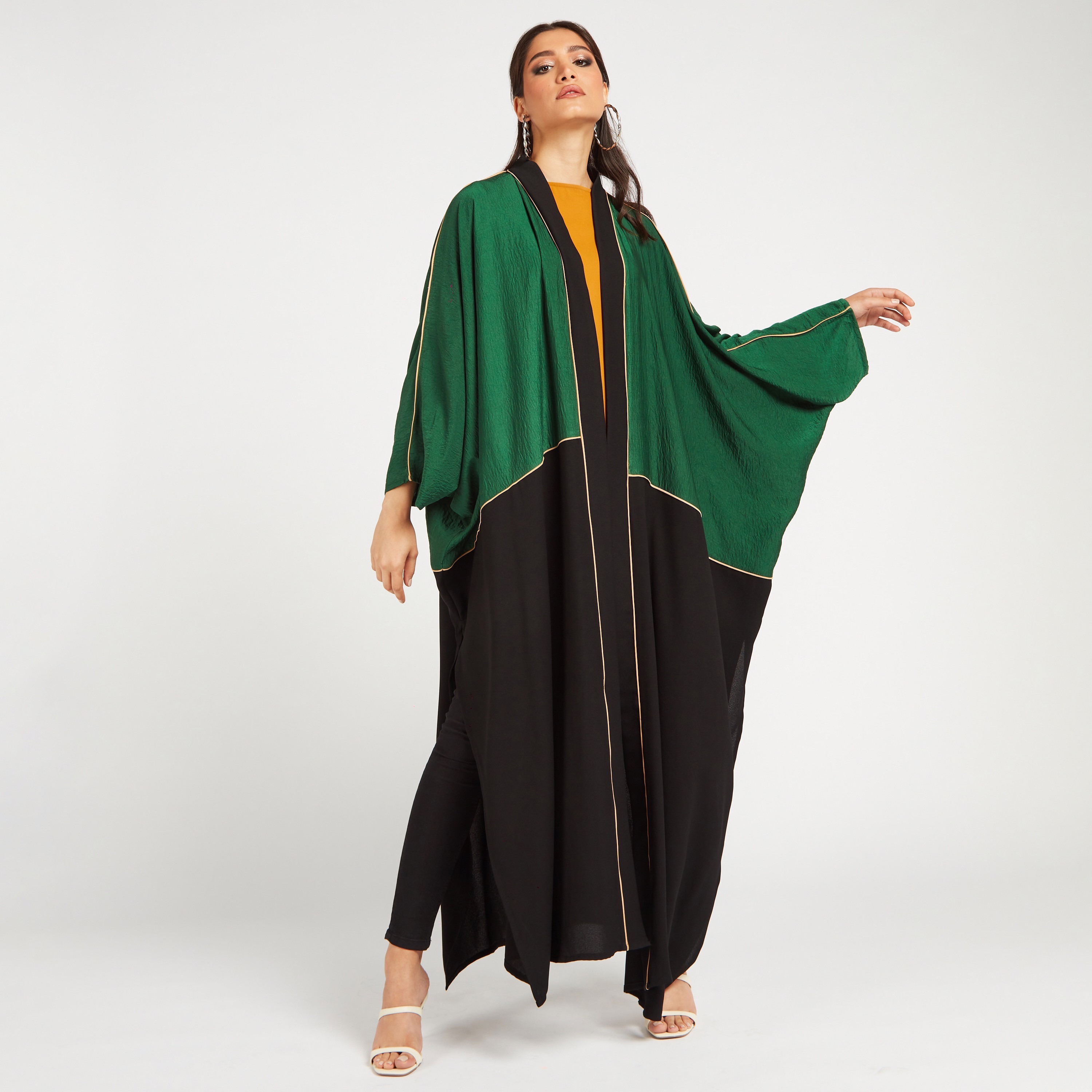 Yara Textured Open Front Abaya with Piping Detail-women-arabicclothing-abayas-image-1