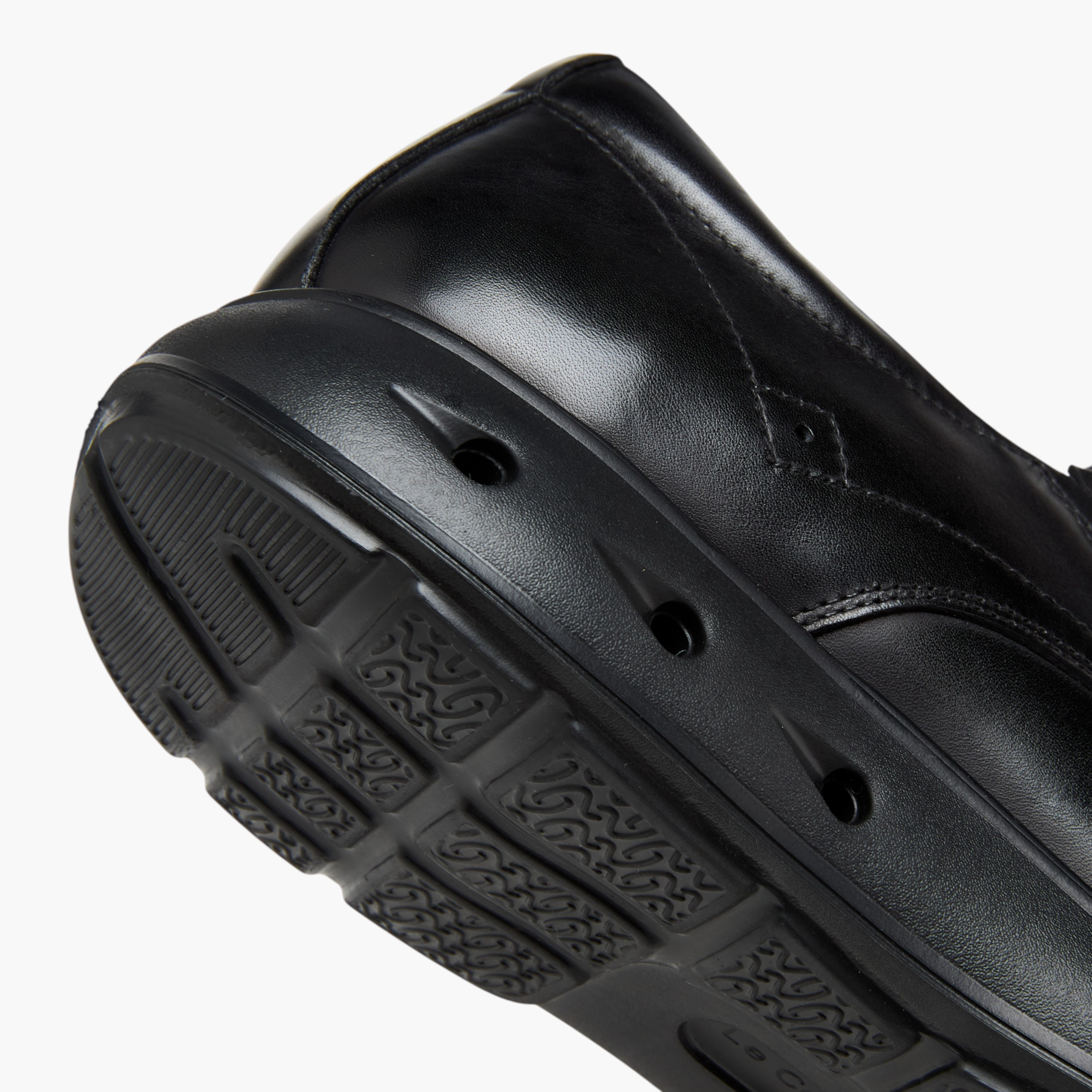 Le Confort Men Solid Lace-Up Leather Derby Shoes-men-shoes-formalshoes-image-5