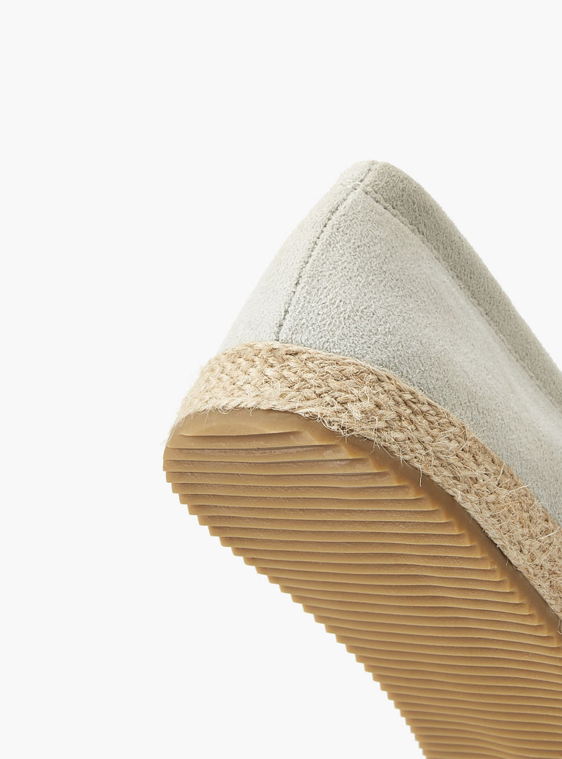 حذاء لوفر رجالي مريح بتصميم كاجوال عصري من بيبرمينت-men-shoes-loafersandmoccasins-image-5