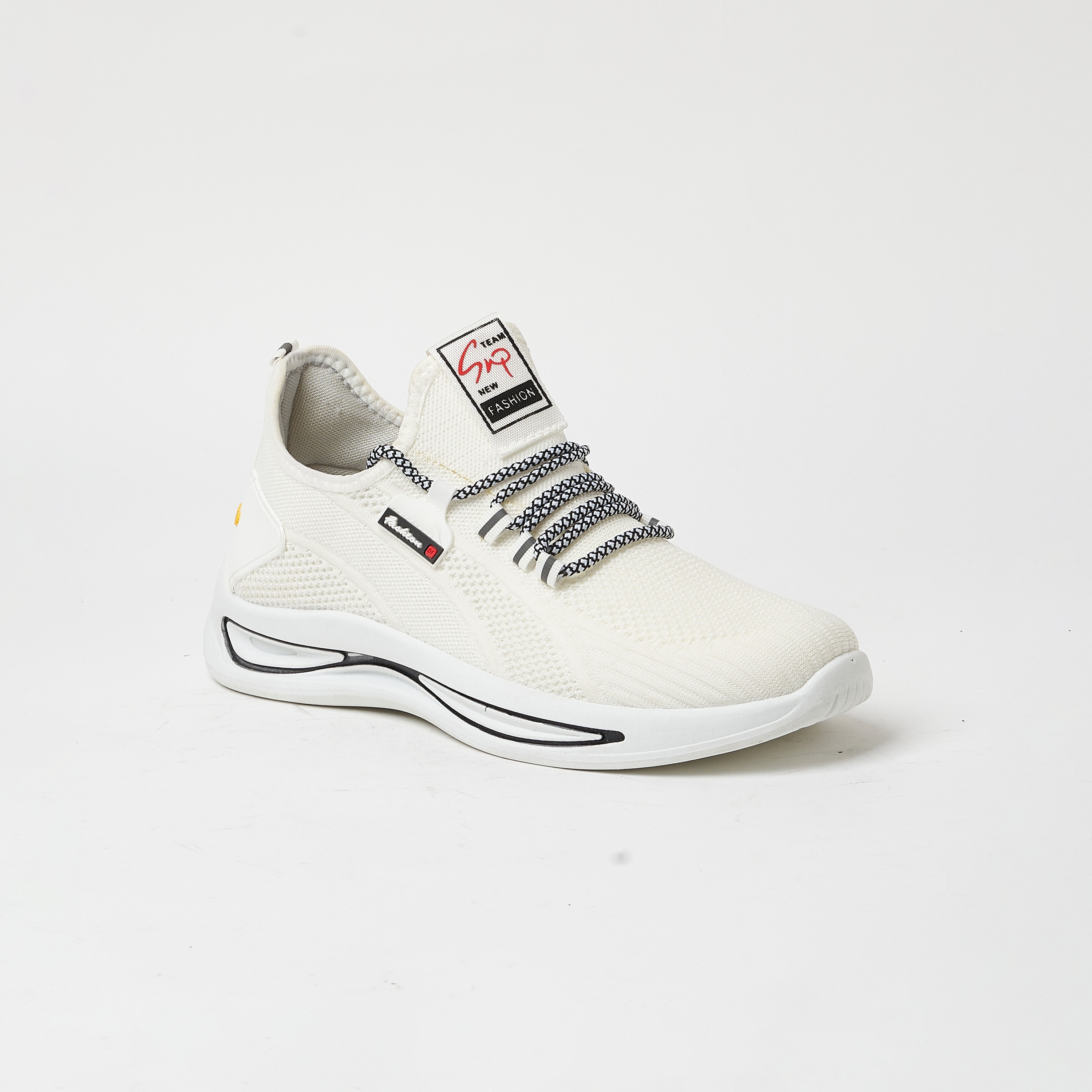 YJM022 | سنيكرز جيومني ذو مكتنزة للرجال مع رباط برقبة منخفضة-men-shoes-sneakers-image-1