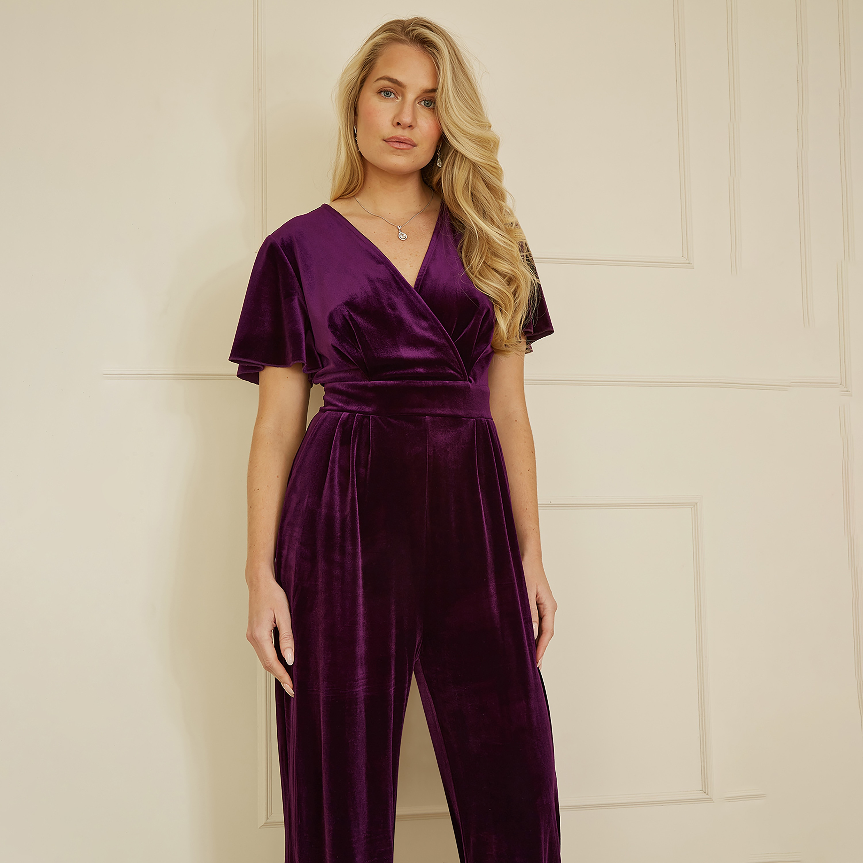 جمبسوت أرجواني للنساء بأكمام ملائكية من يامي-women-clothing-jumpsuits-image-3