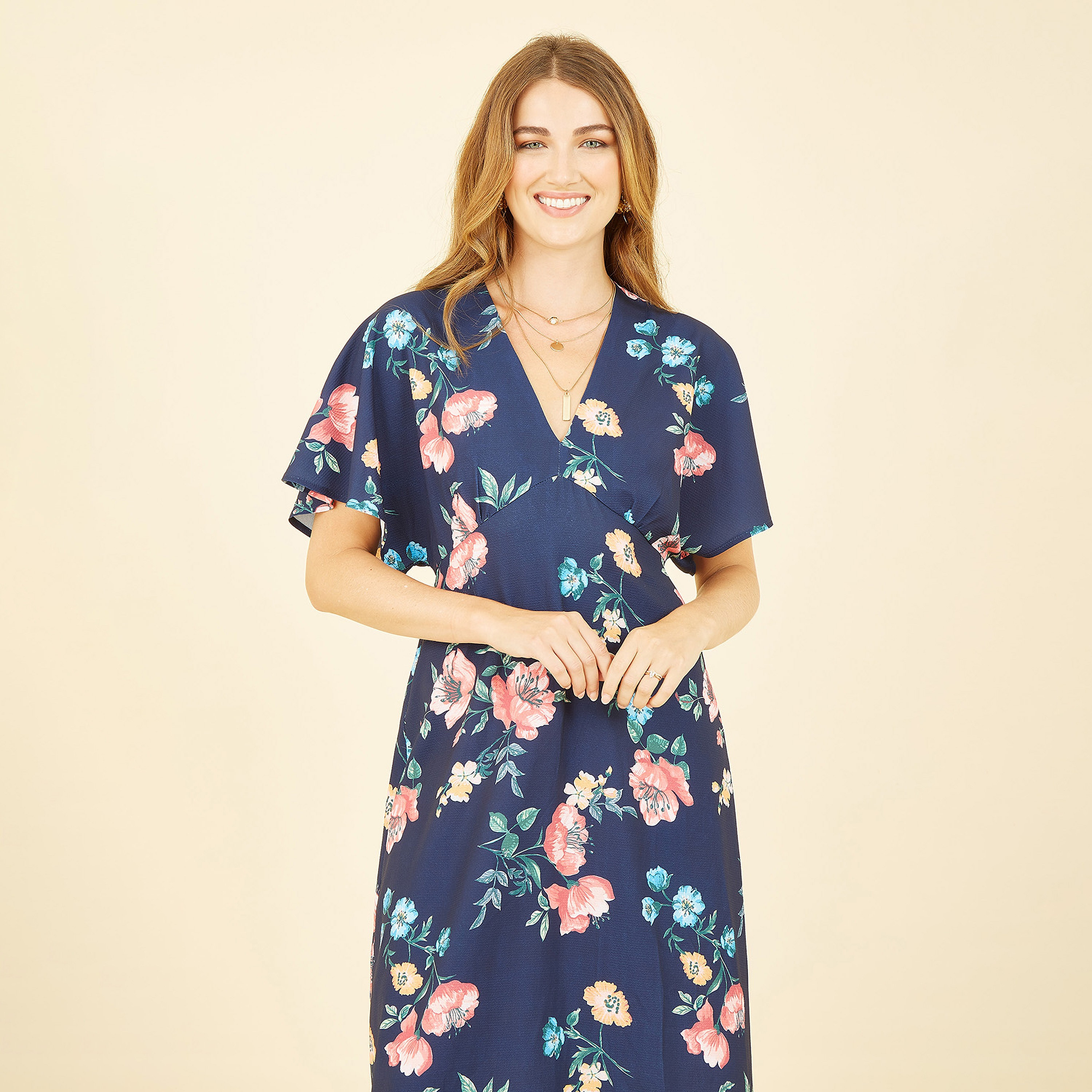 فستان كيمونو نسائي متوسط الطول بطبعة زهور من يامي-women-clothing-dresses-image-4