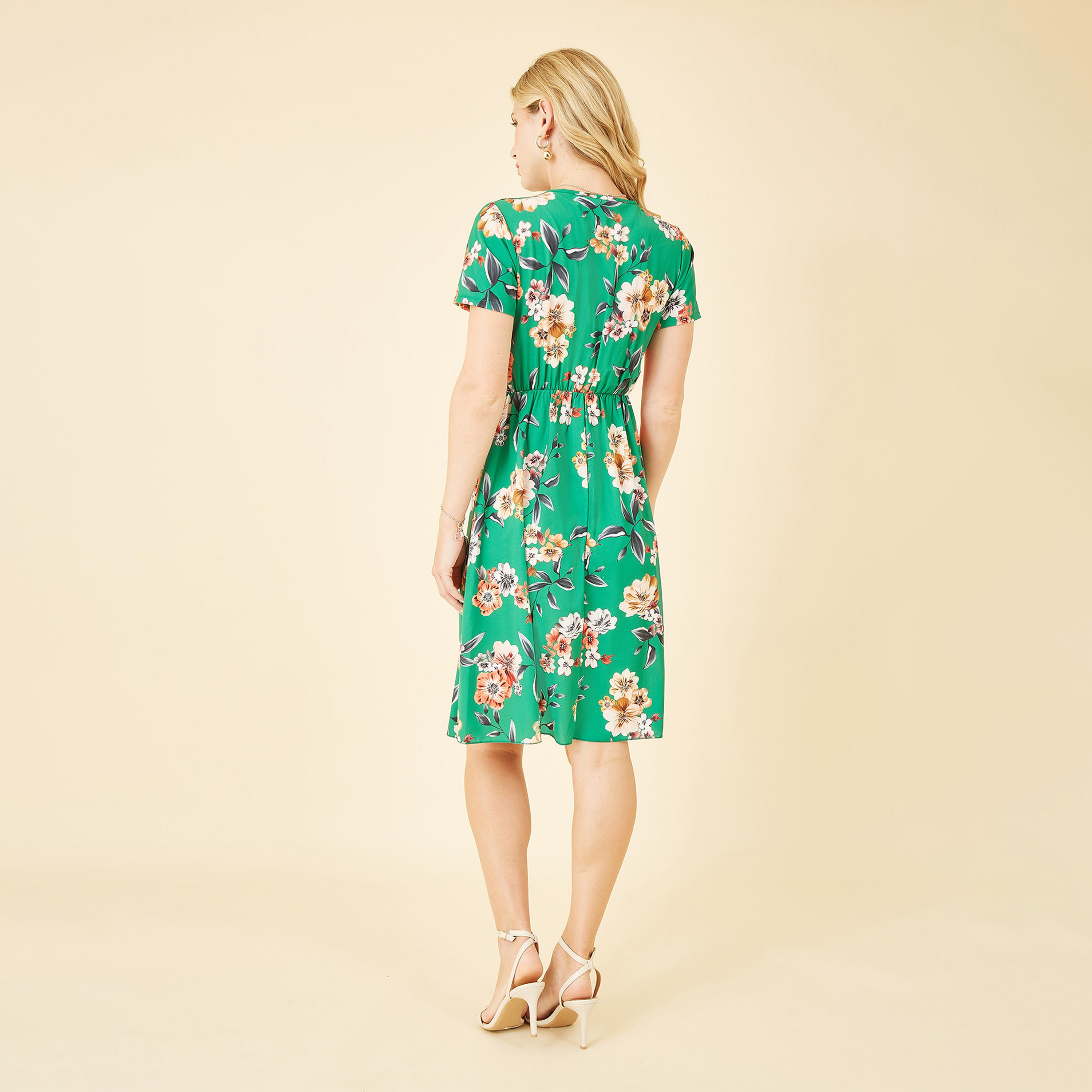 فستان الأخضر المزهر ذو الخصر المكشكش للنساء بطول الركبة من يامي-women-clothing-dresses-image-2