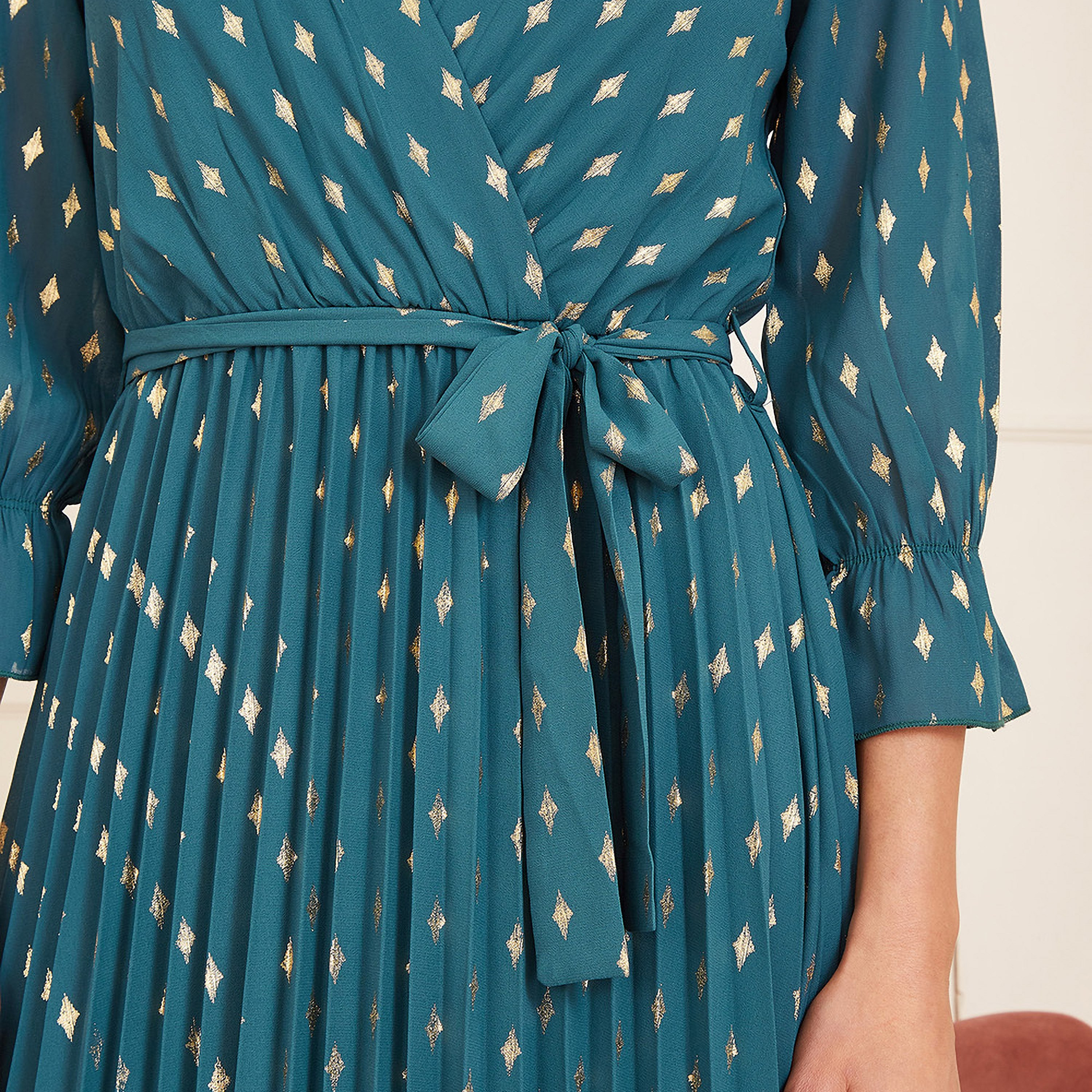 فستان ميدي نسائي بطبعة فويل ملفوف مطوي من يامي-women-clothing-dresses-image-9