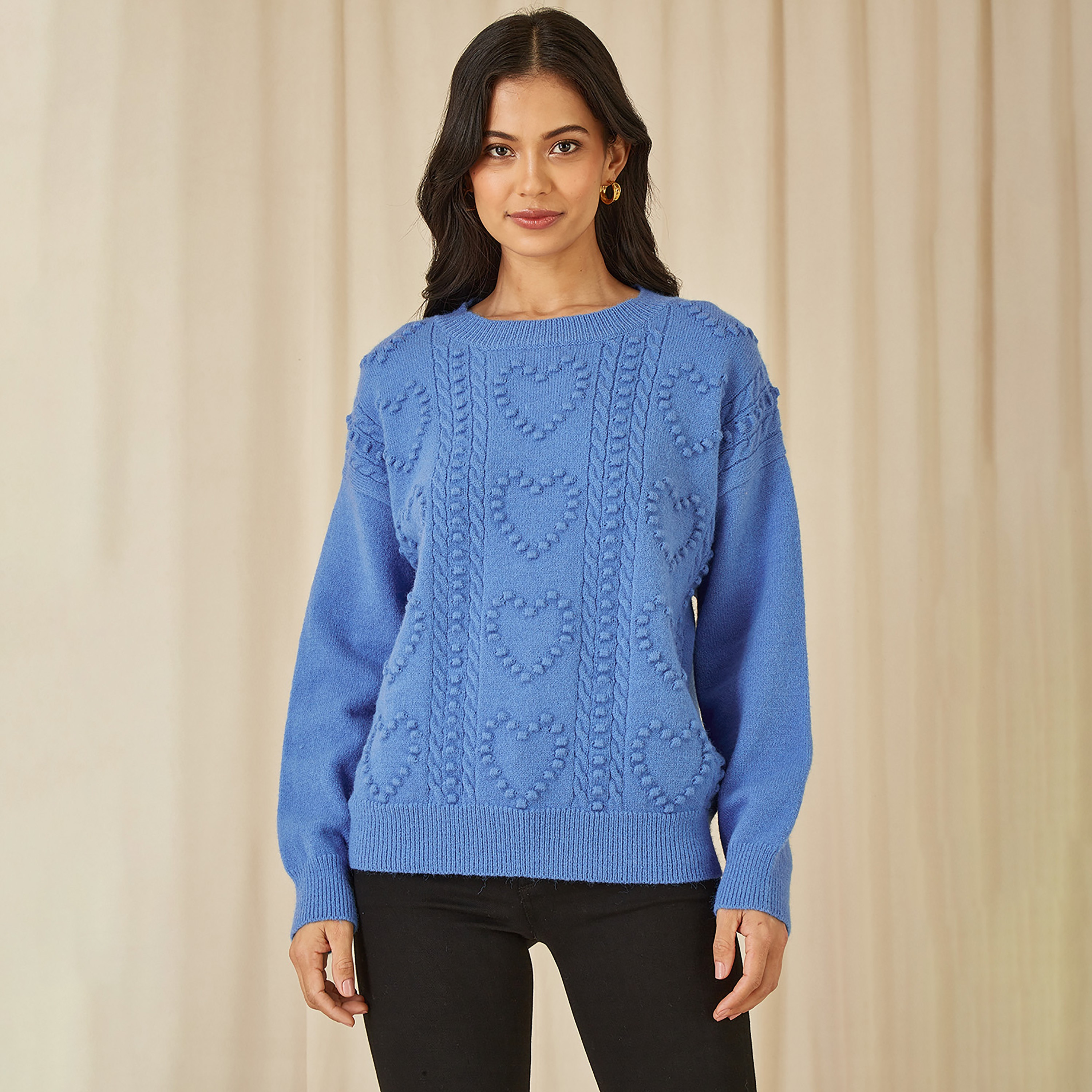 جامبر نسائي مريح محبوك على شكل قلب باللون الأزرق من يامي-women-winterwear-cardigansandjumpers-jumpers-image-3