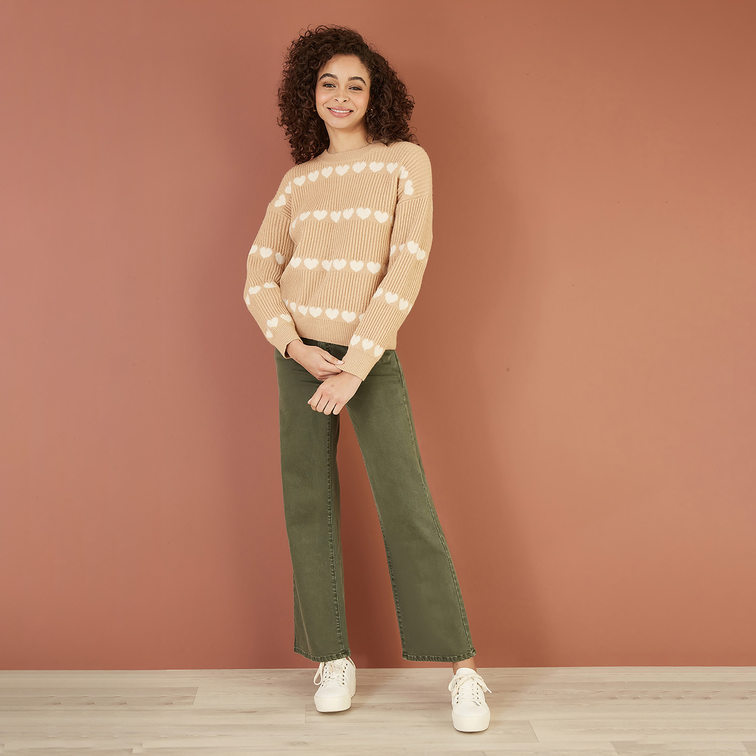 جامبر نسائي محبوك بخطوط على شكل قلب من يامي-women-winterwear-cardigansandjumpers-jumpers-image-6