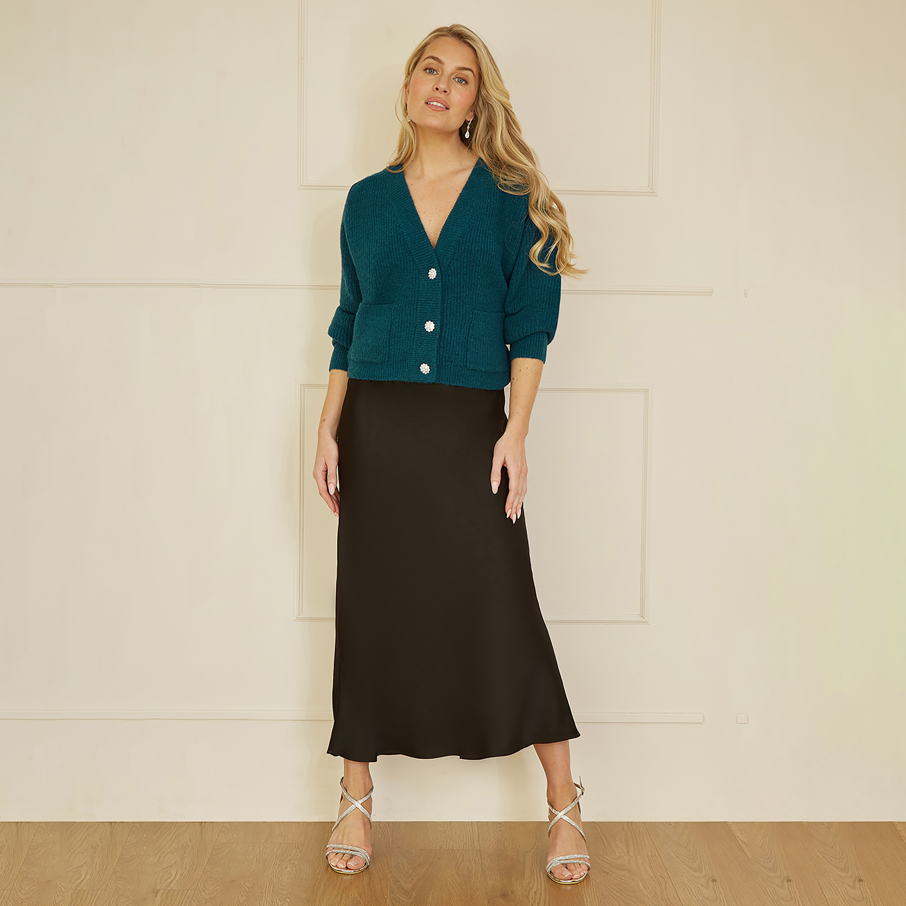 كارديجان نسائي محبوك باللون الأخضر مع مؤخرة ماسية من يامي-women-clothing-cardigansandjumpers-cardigans-image-3