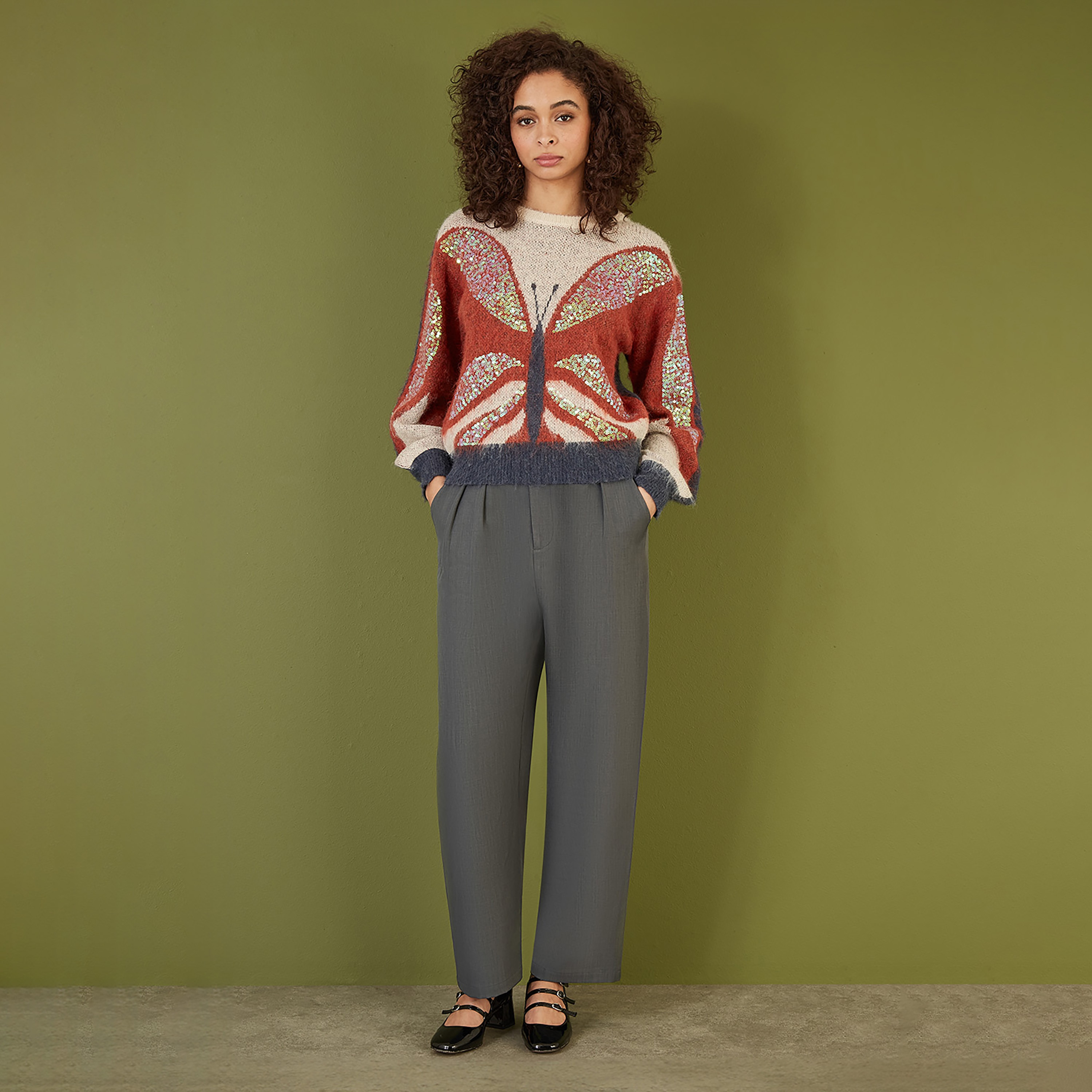 جامبر نسائي محبوك على شكل فراشة مع تفاصيل الترتر من يامي-women-winterwear-cardigansandjumpers-jumpers-image-3