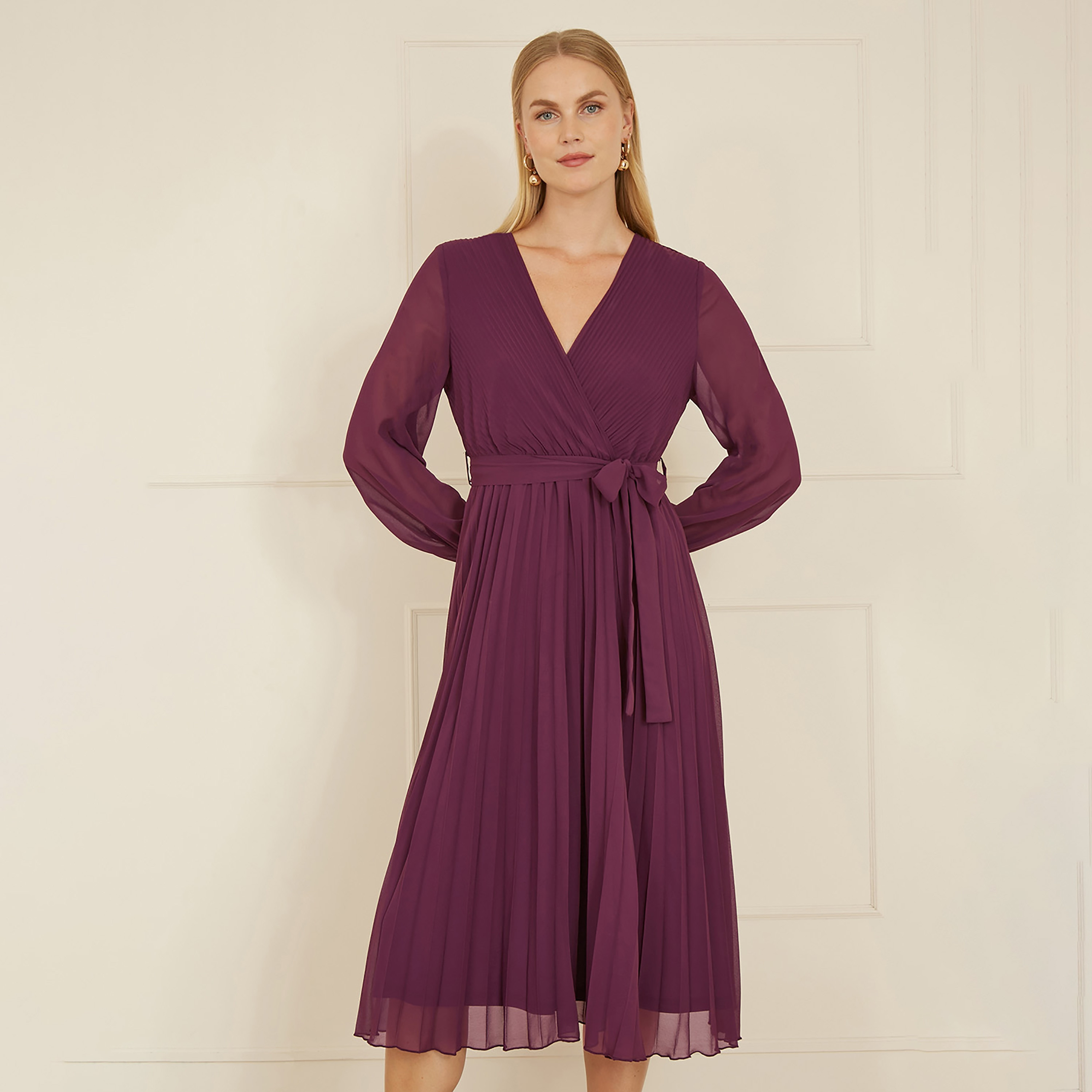 فستان بلام النسائي متوسط الطول مع أكمام طويلة شفافة من يامي-women-clothing-dresses-image-4